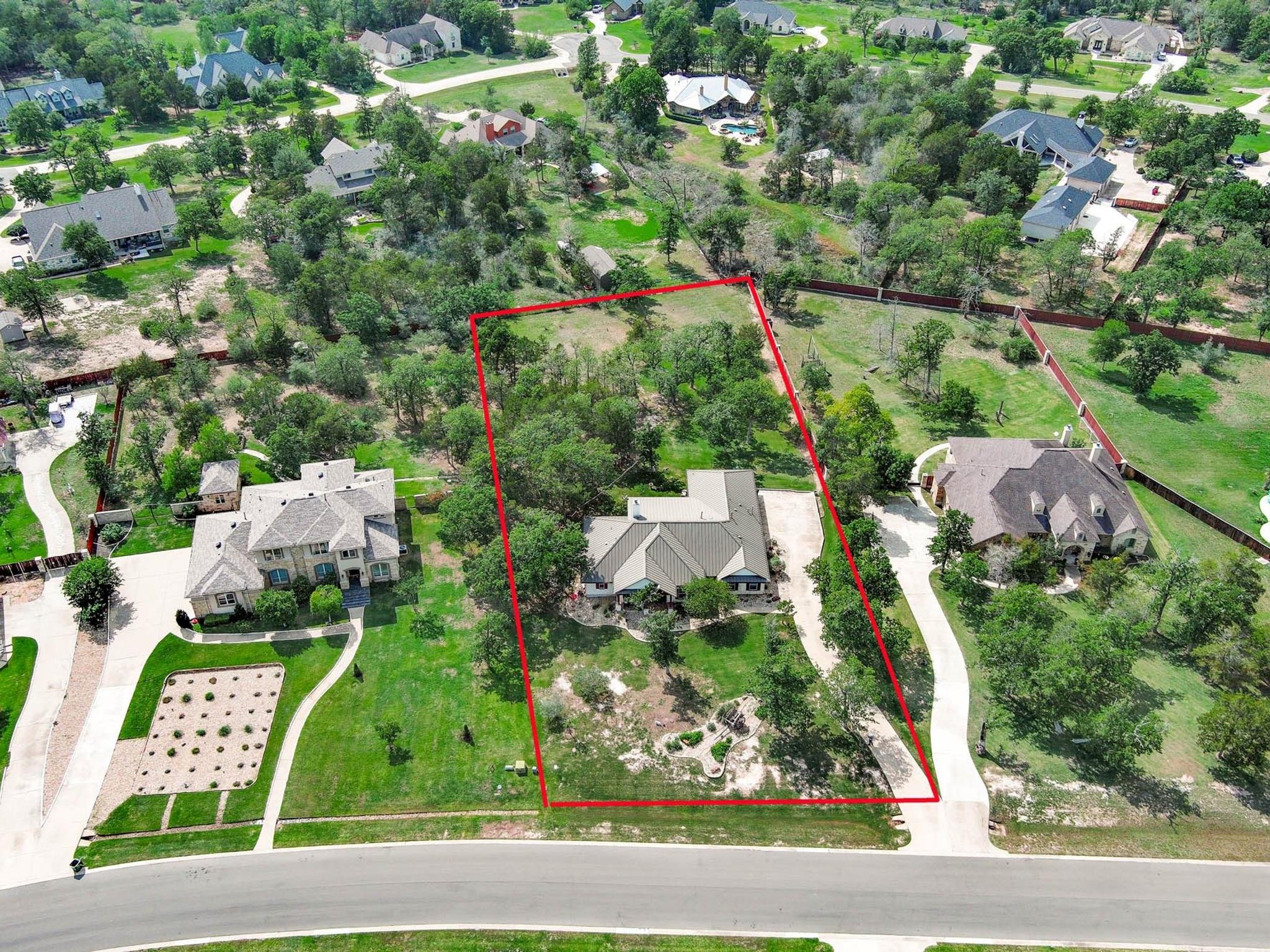 203 Wagon Way, Bastrop, TX 78602