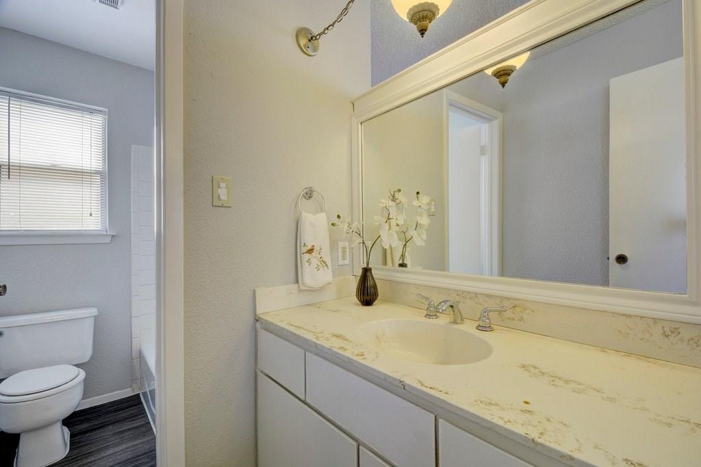 10410 Broken Shoe Trl, Austin, TX 78750