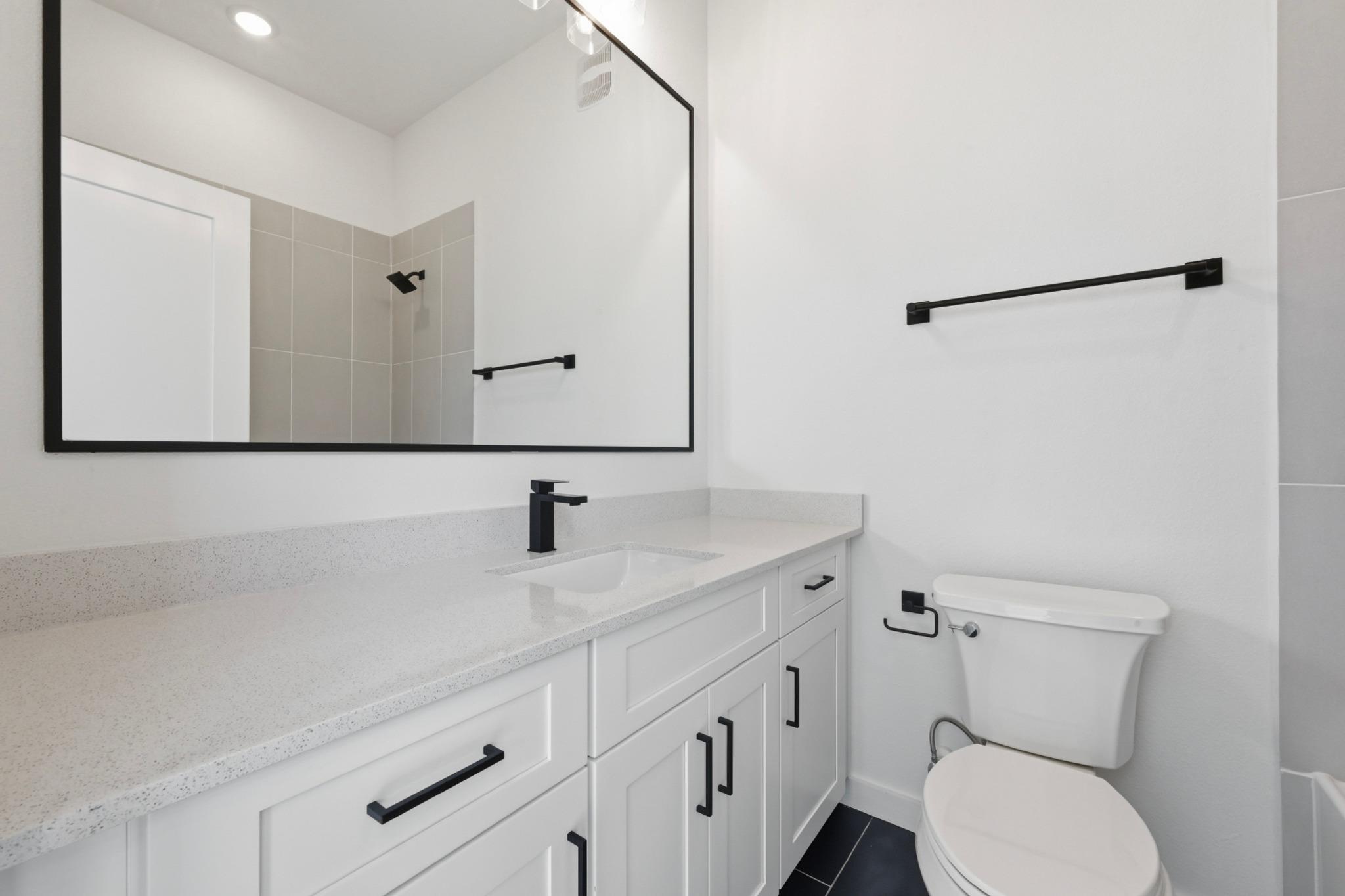 2000 Riverside Farms Rd # 14101, Austin, TX 78741