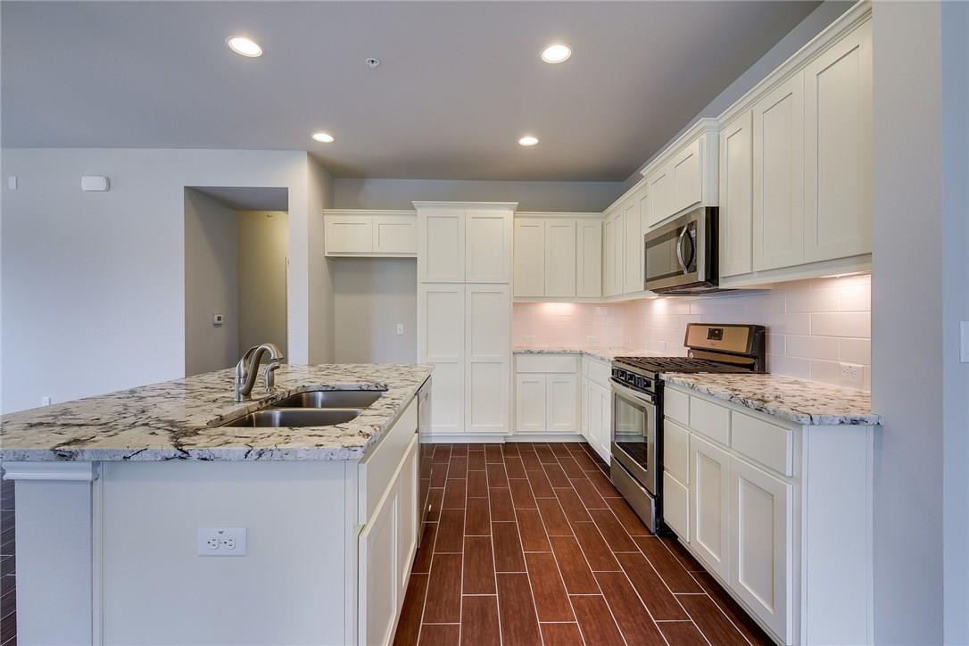 13800 Lyndhurst #296 St # 296, Austin, TX 78717