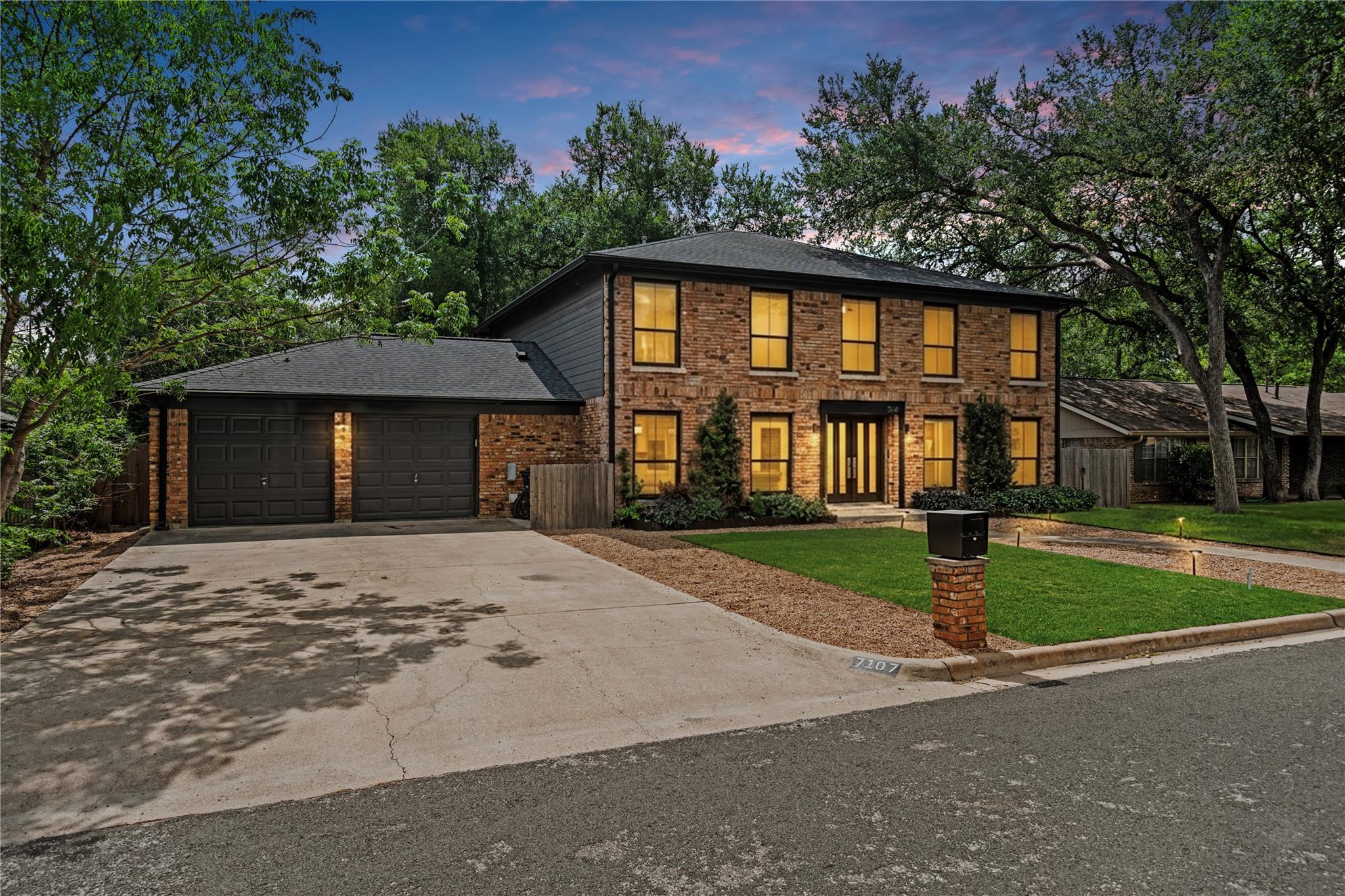 7107 Greenock St, Austin, TX 78749