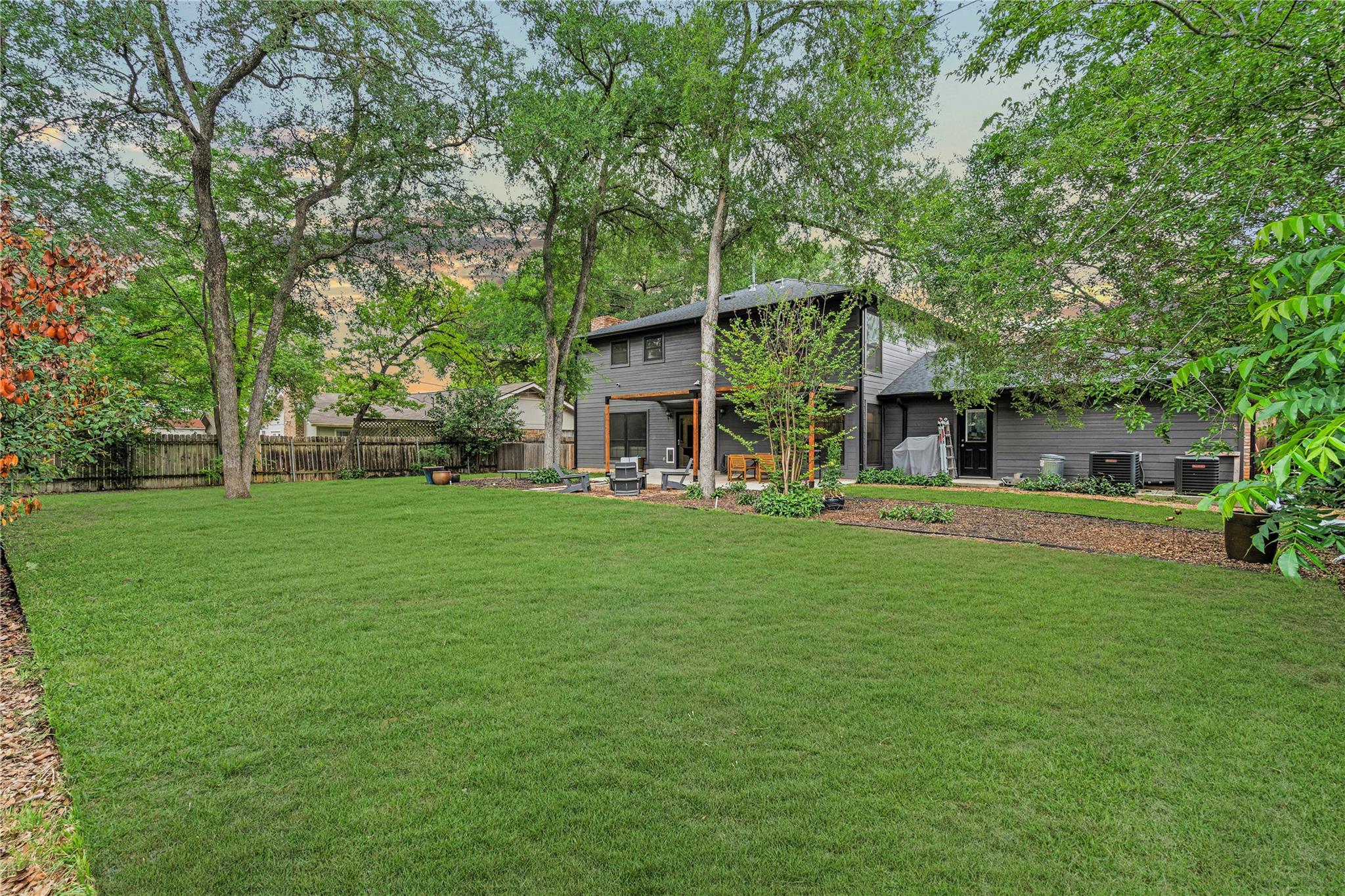 7107 Greenock St, Austin, TX 78749