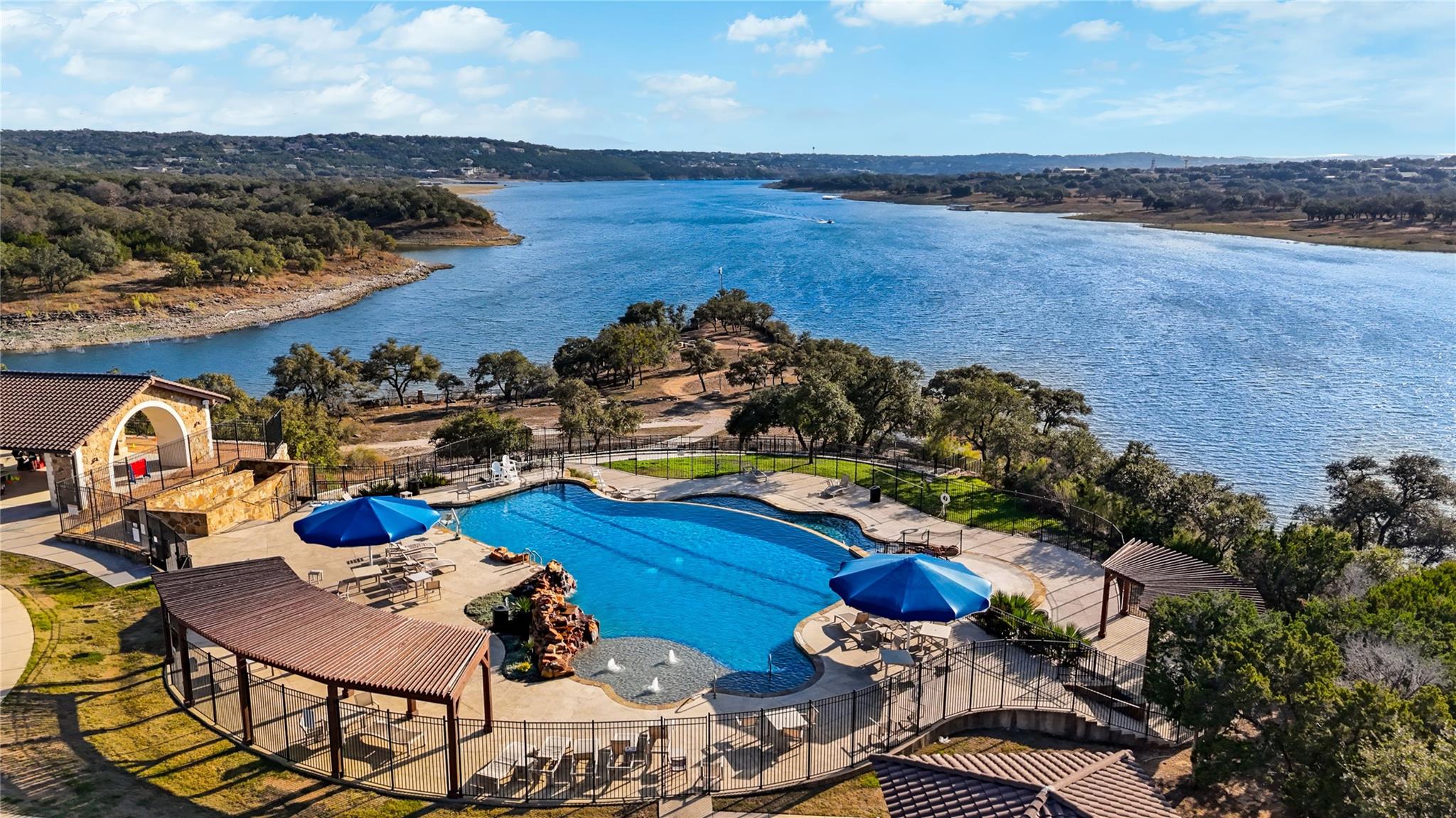 7607 Pace Ravine Dr, Lago Vista, TX 78645