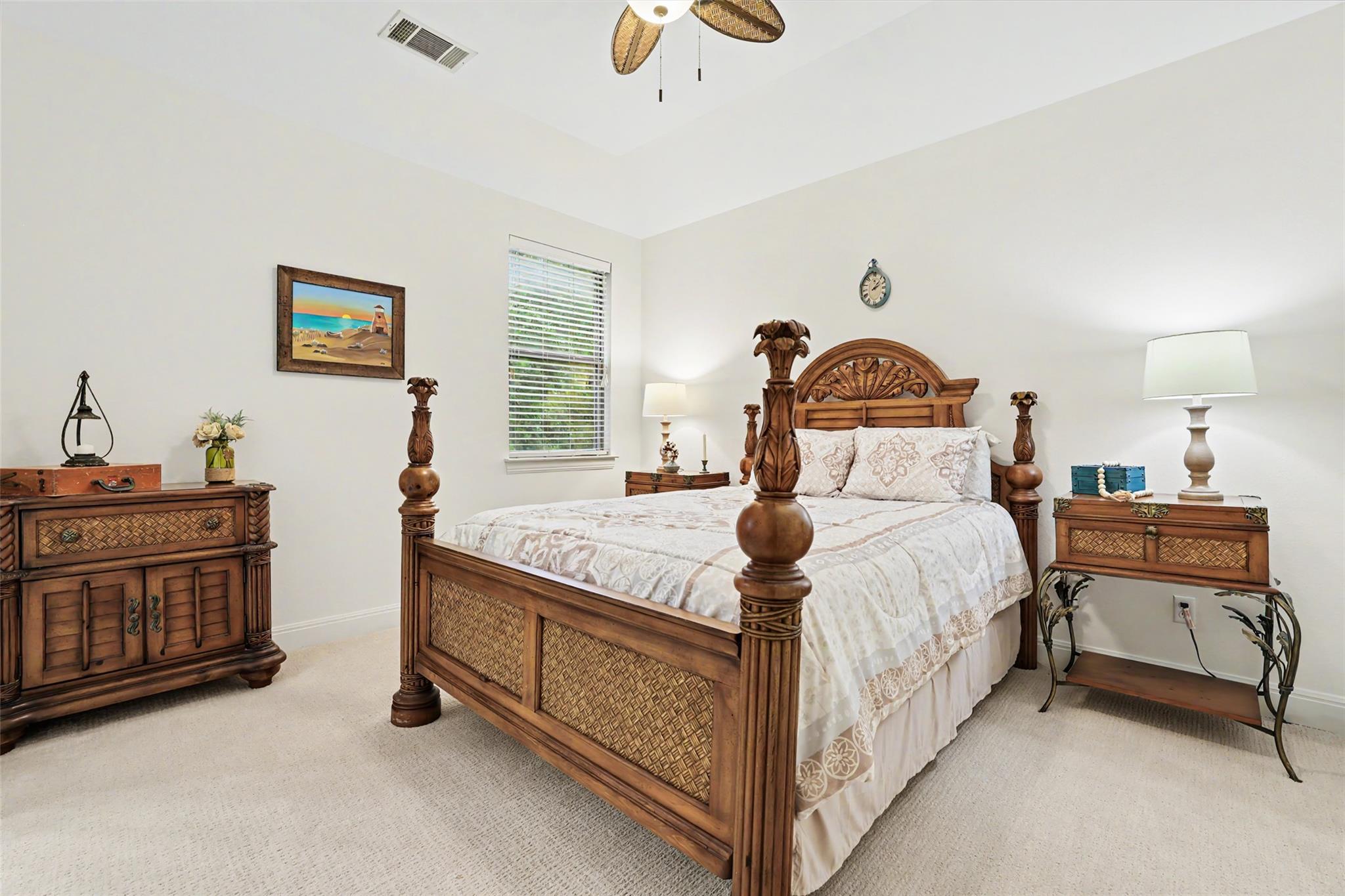 213 Vista Ln, Georgetown, TX 78633