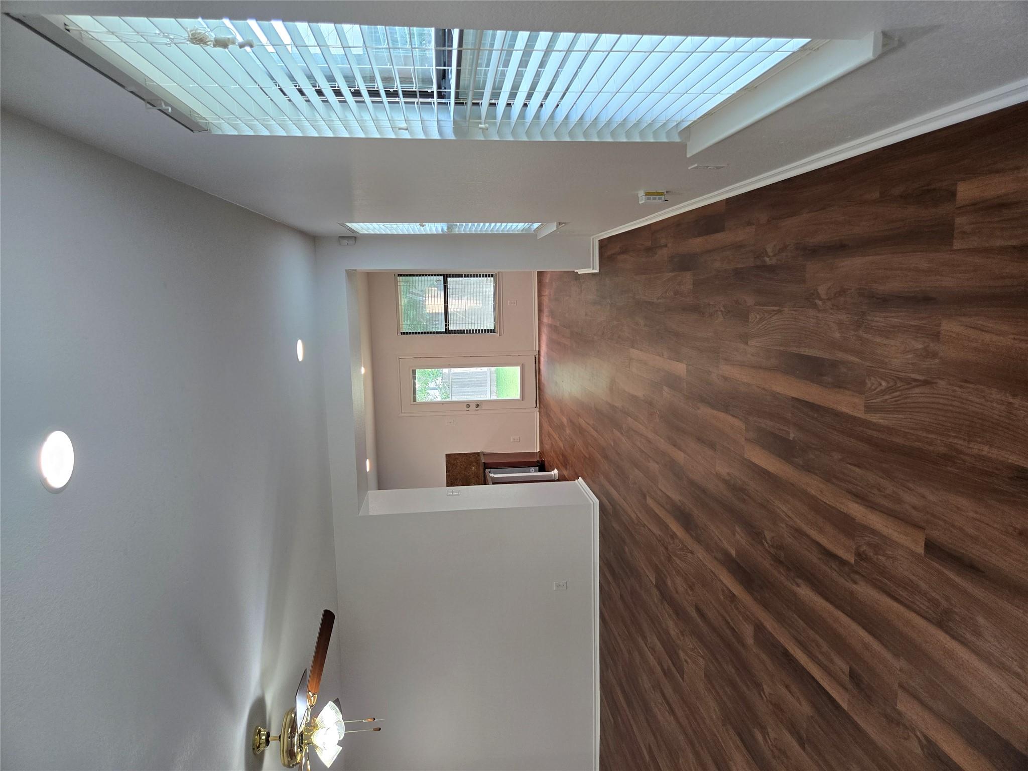 1124 Hyde Park Dr, Round Rock, TX 78665