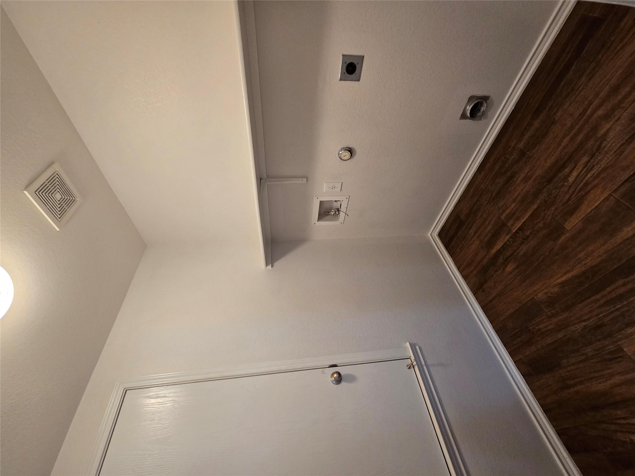 1124 Hyde Park Dr, Round Rock, TX 78665