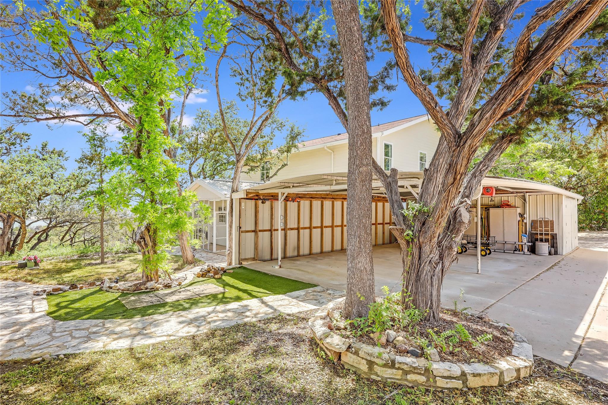 19519 Draper Mountain Trl, Lago Vista, TX 78645