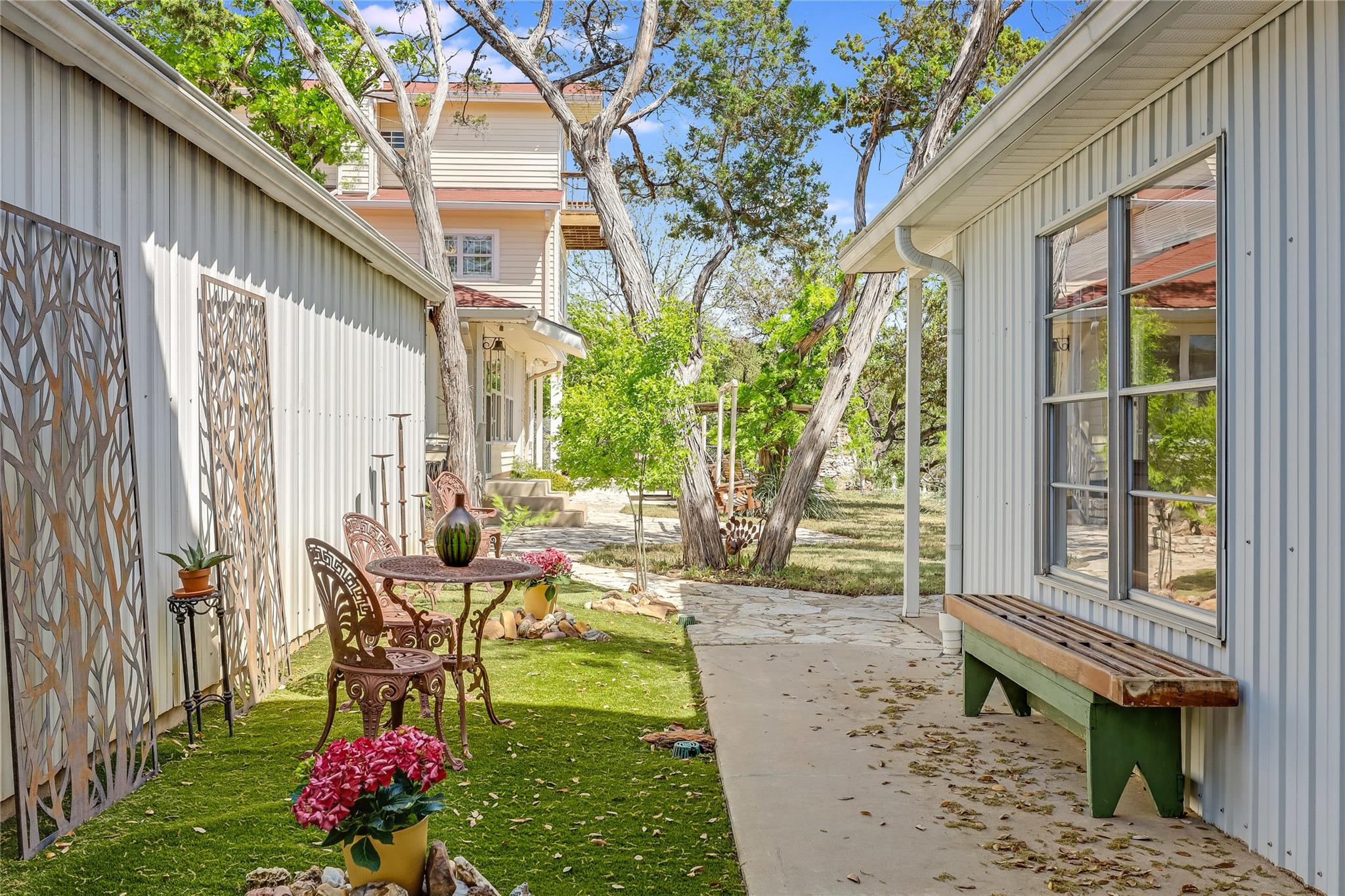 19519 Draper Mountain Trl, Lago Vista, TX 78645