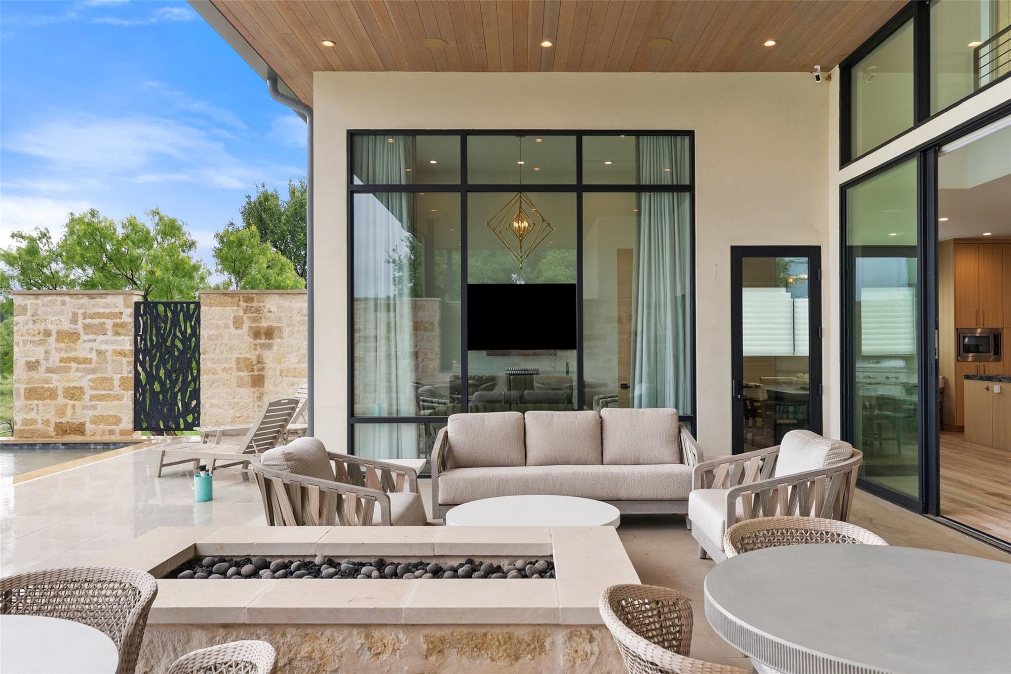 814 The Trails Pkwy, Horseshoe Bay, TX 78657