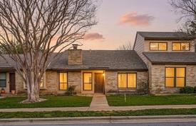 8235 Summer Side Dr, Austin, TX 78759