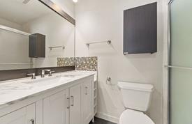 8235 Summer Side Dr, Austin, TX 78759