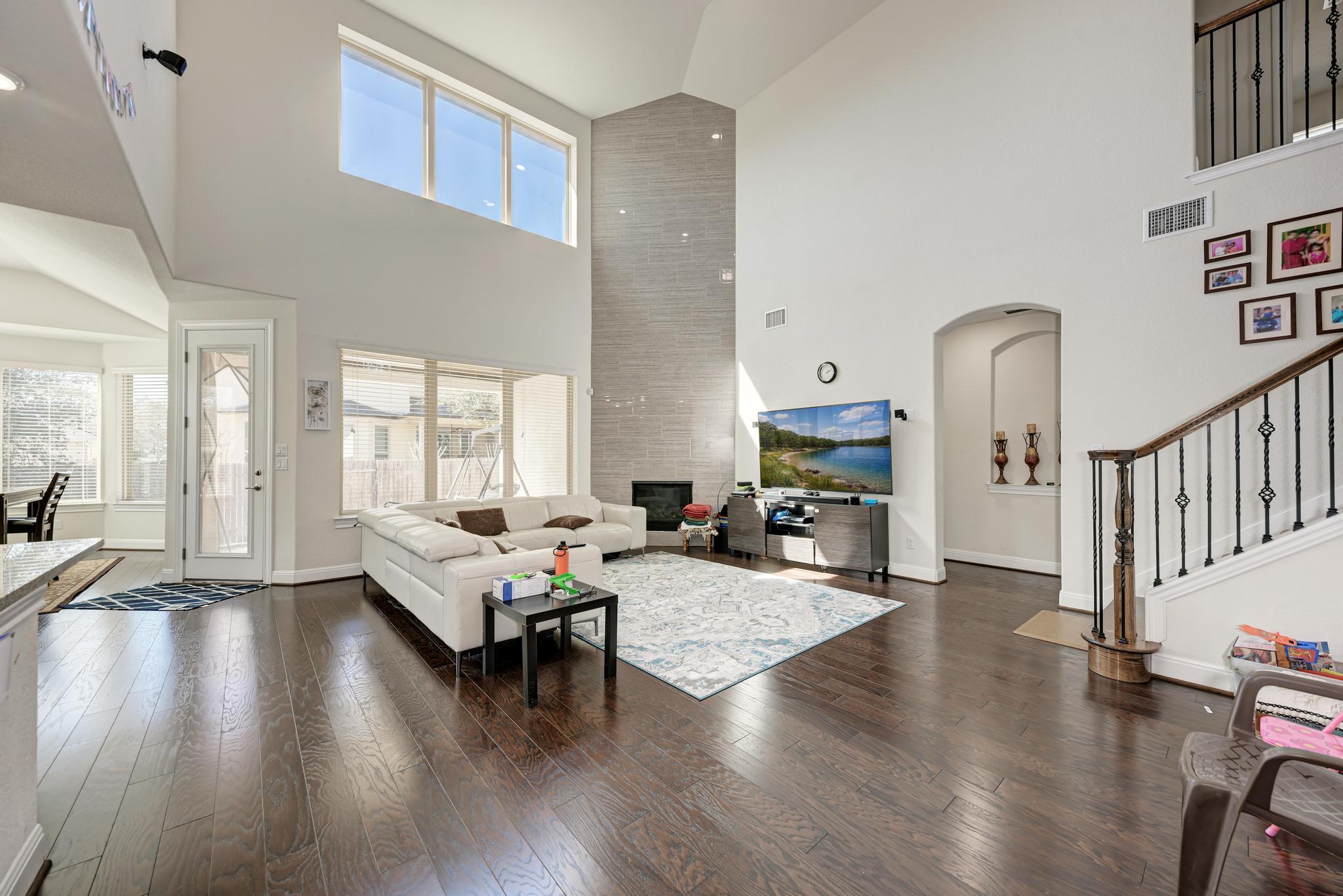 5304 Cipriano Dr, Austin, TX 78738