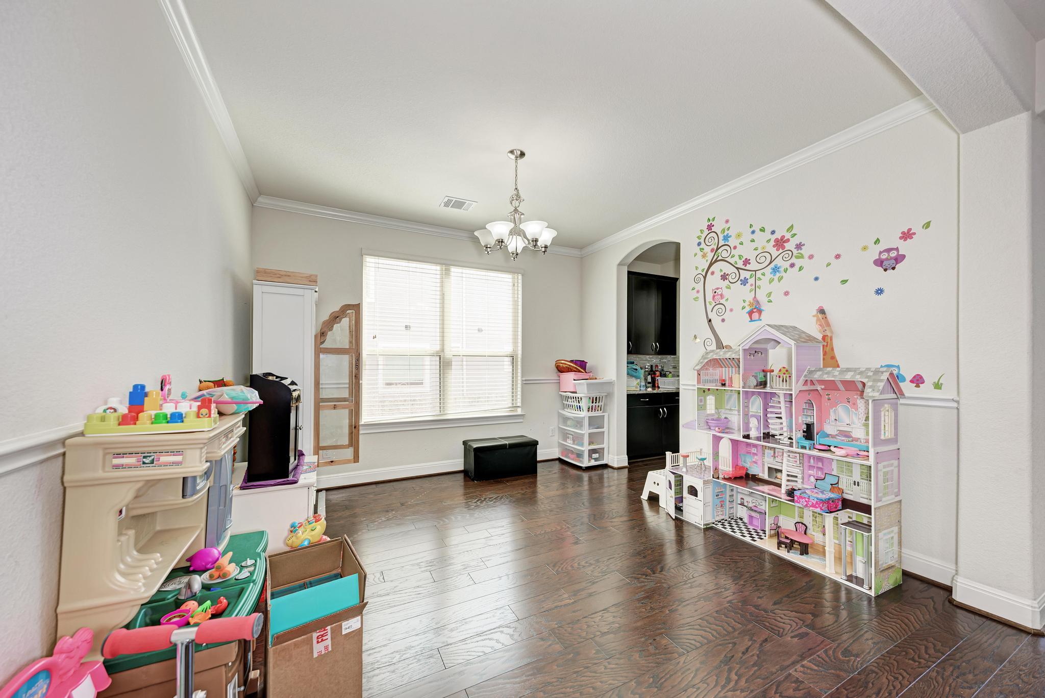 5304 Cipriano Dr, Austin, TX 78738