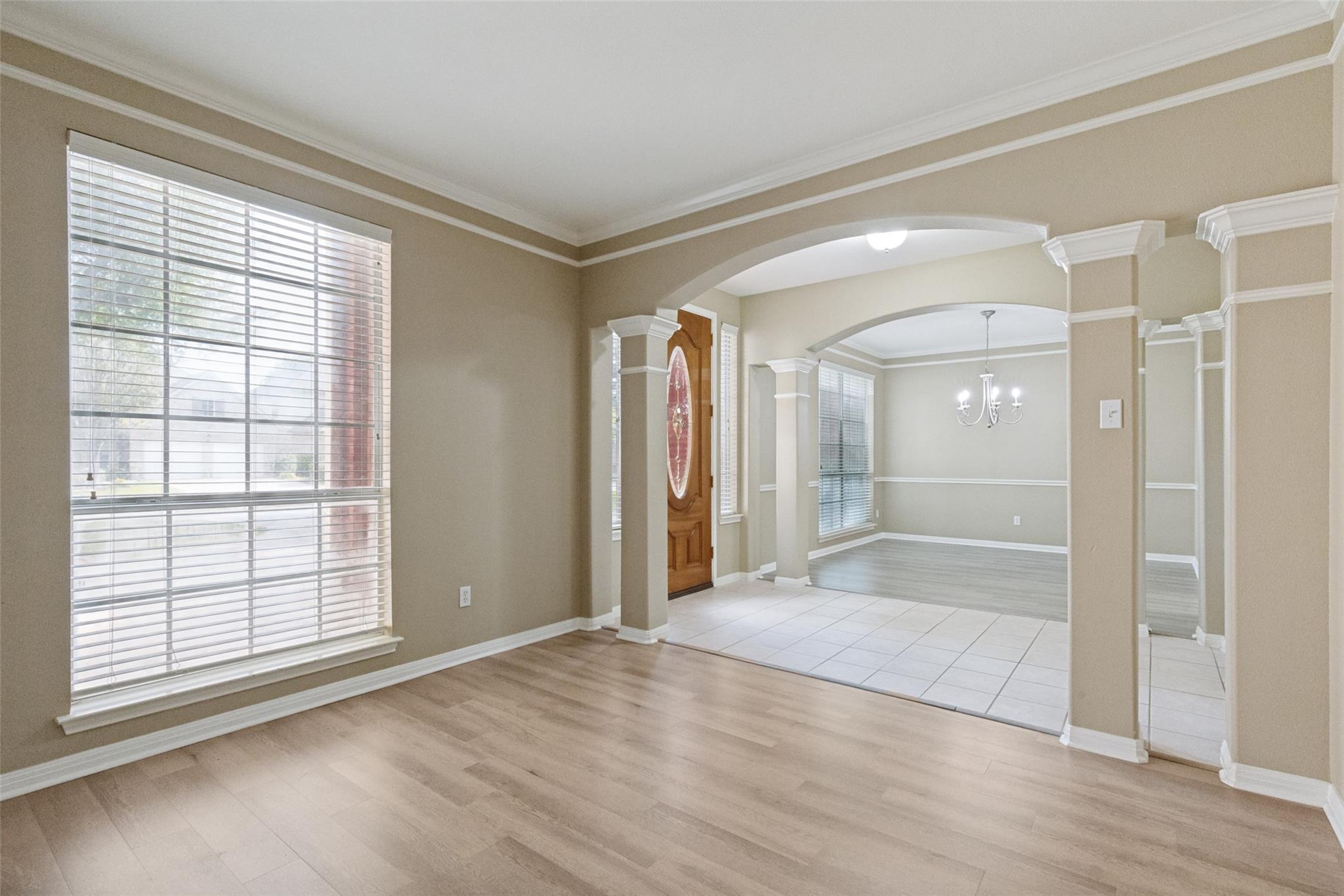 2244 Fernspring Dr, Round Rock, TX 78665