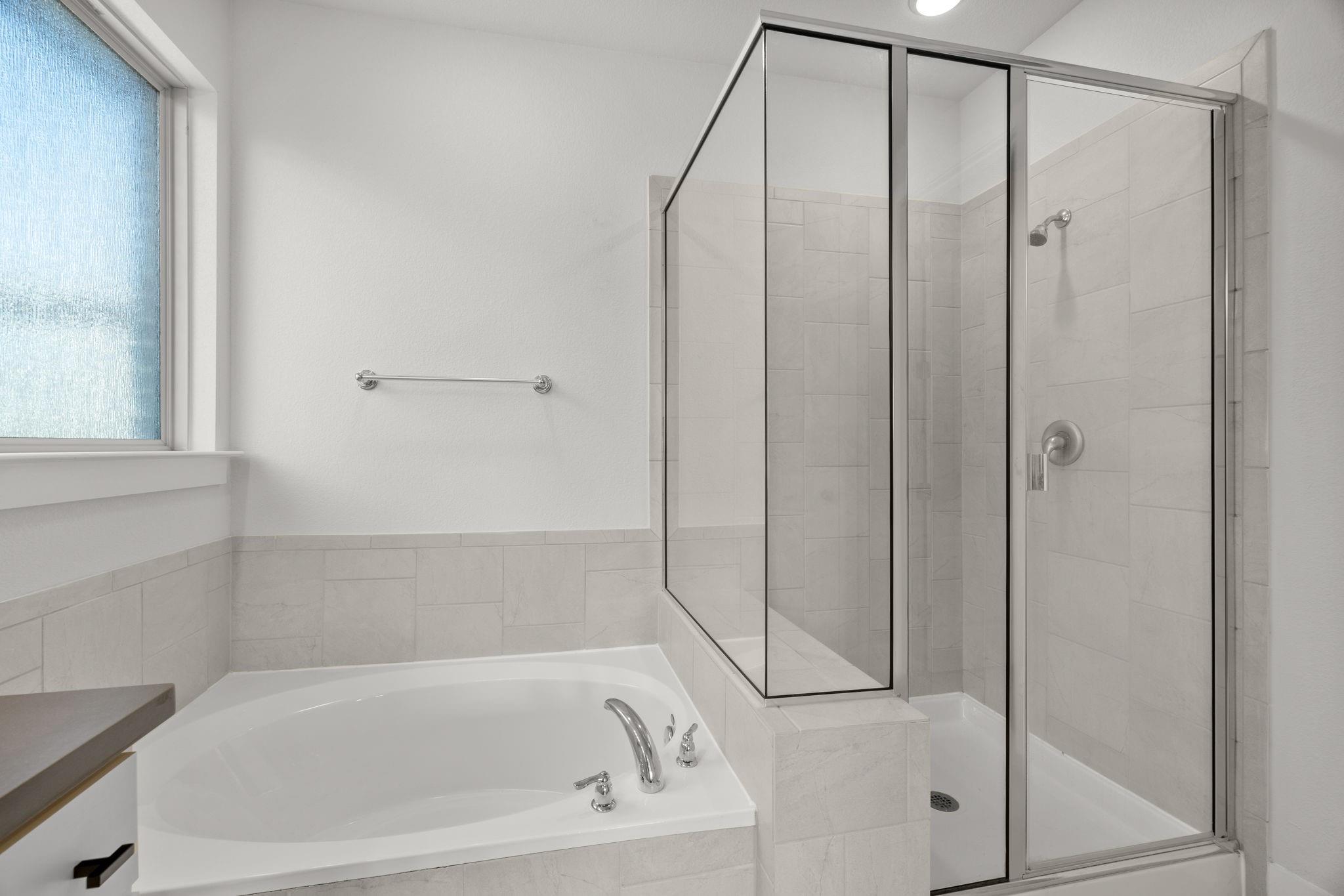 319 Pecos River Xing, Dripping Springs, TX 78620