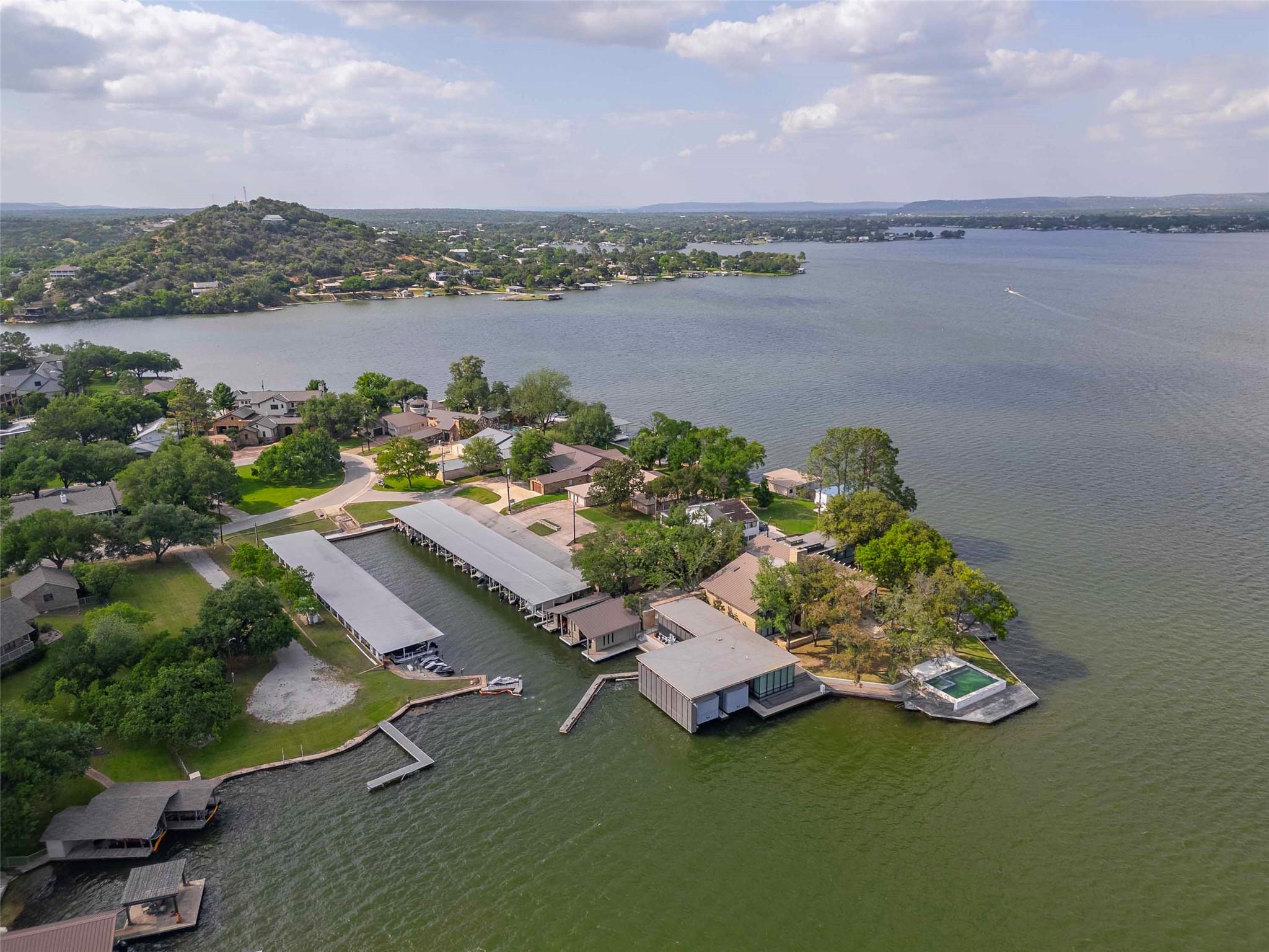 3413 Blue Lake Dr, Horseshoe Bay, TX 78657