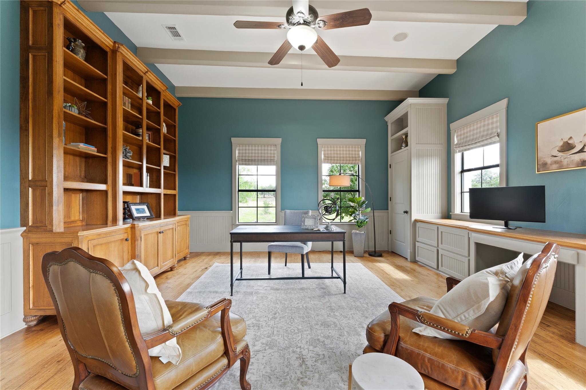 424 Hidden Creek Dr, Dripping Springs, TX 78620