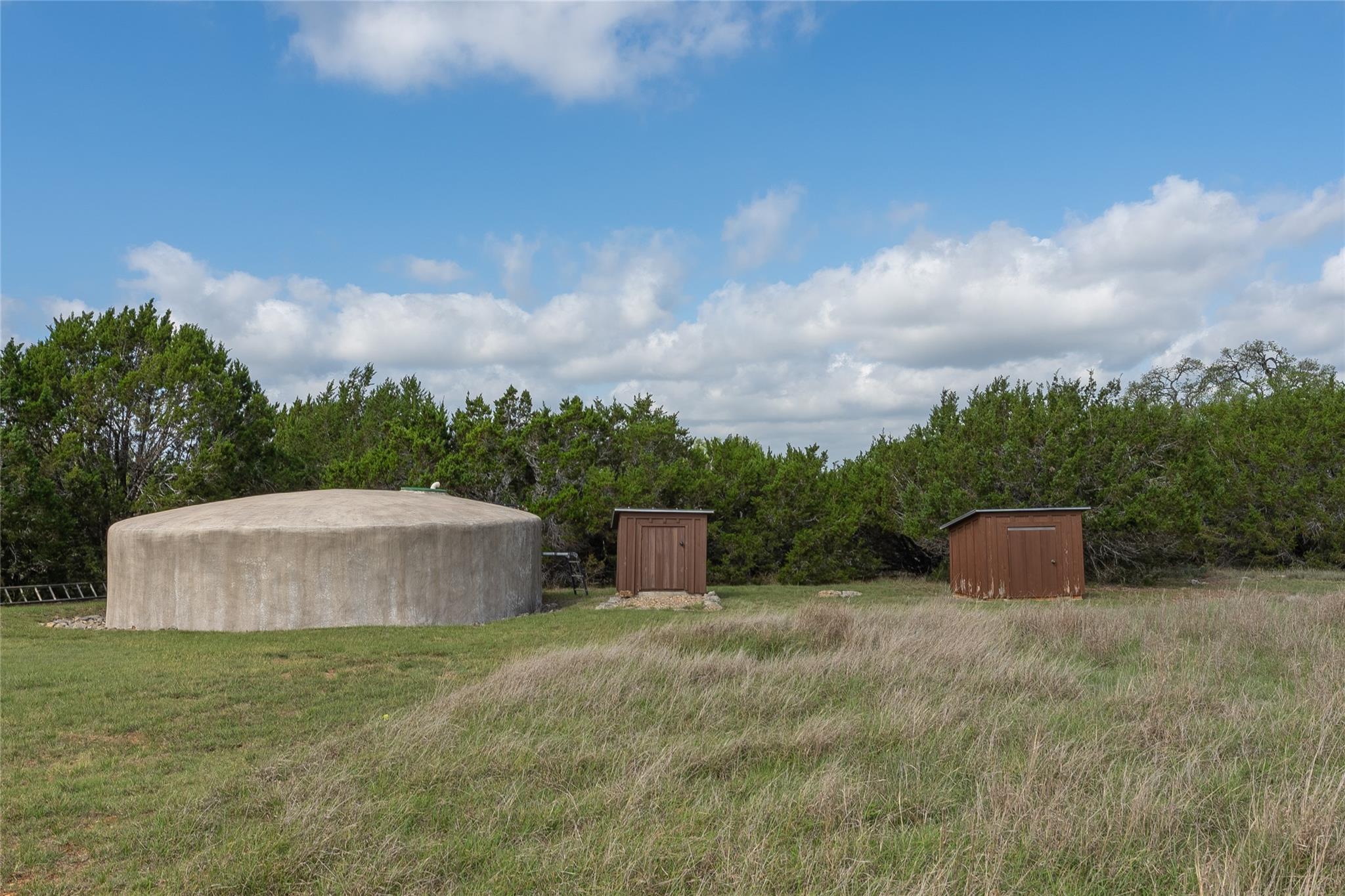 424 Hidden Creek Dr, Dripping Springs, TX 78620