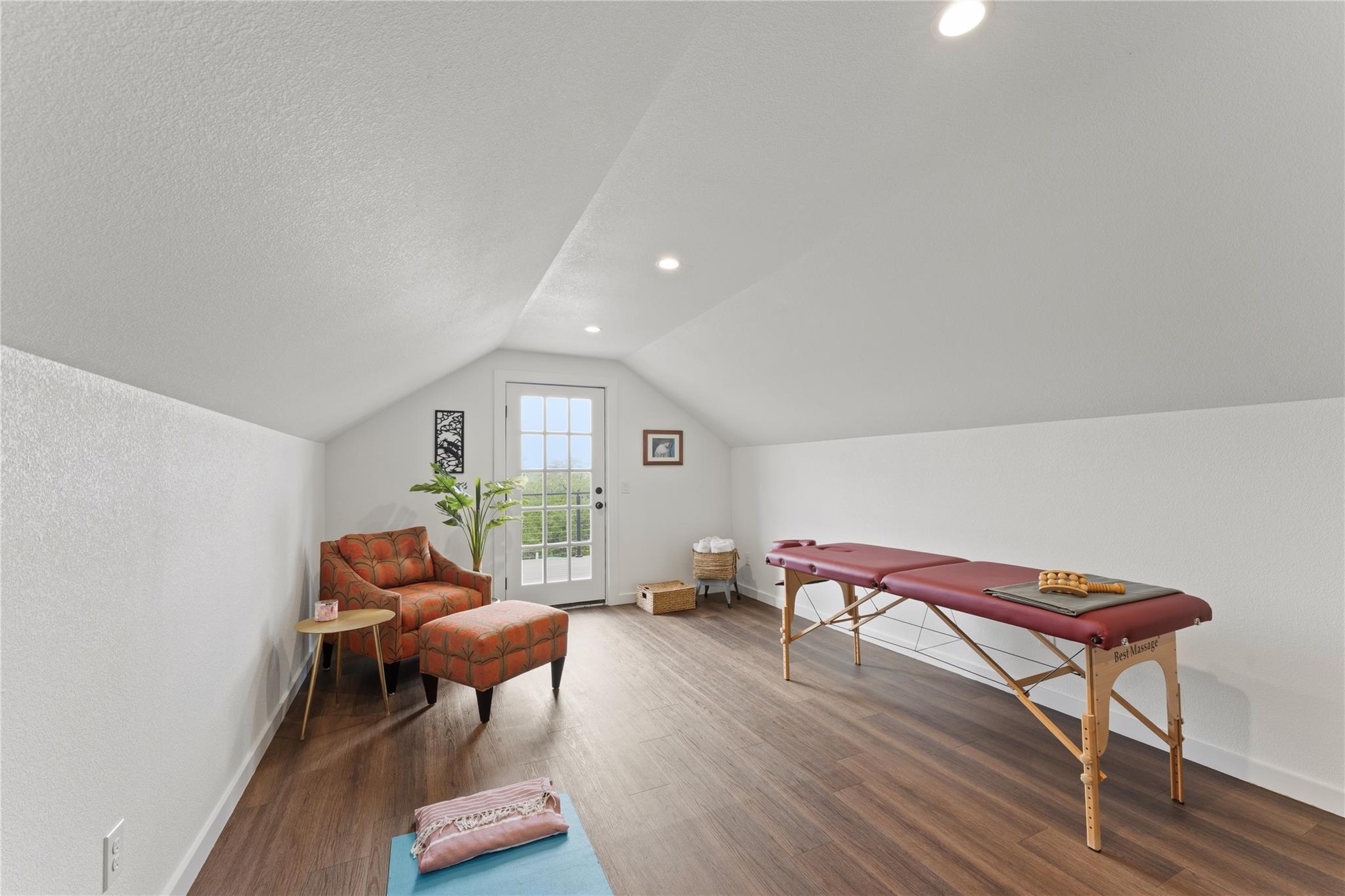 424 Hidden Creek Dr, Dripping Springs, TX 78620