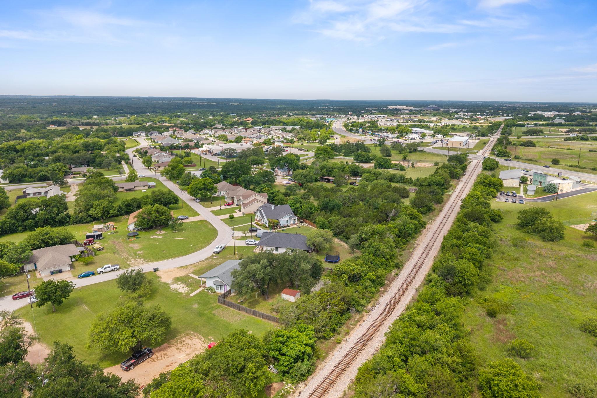 201 Kristi Ln, Liberty Hill, TX 78642