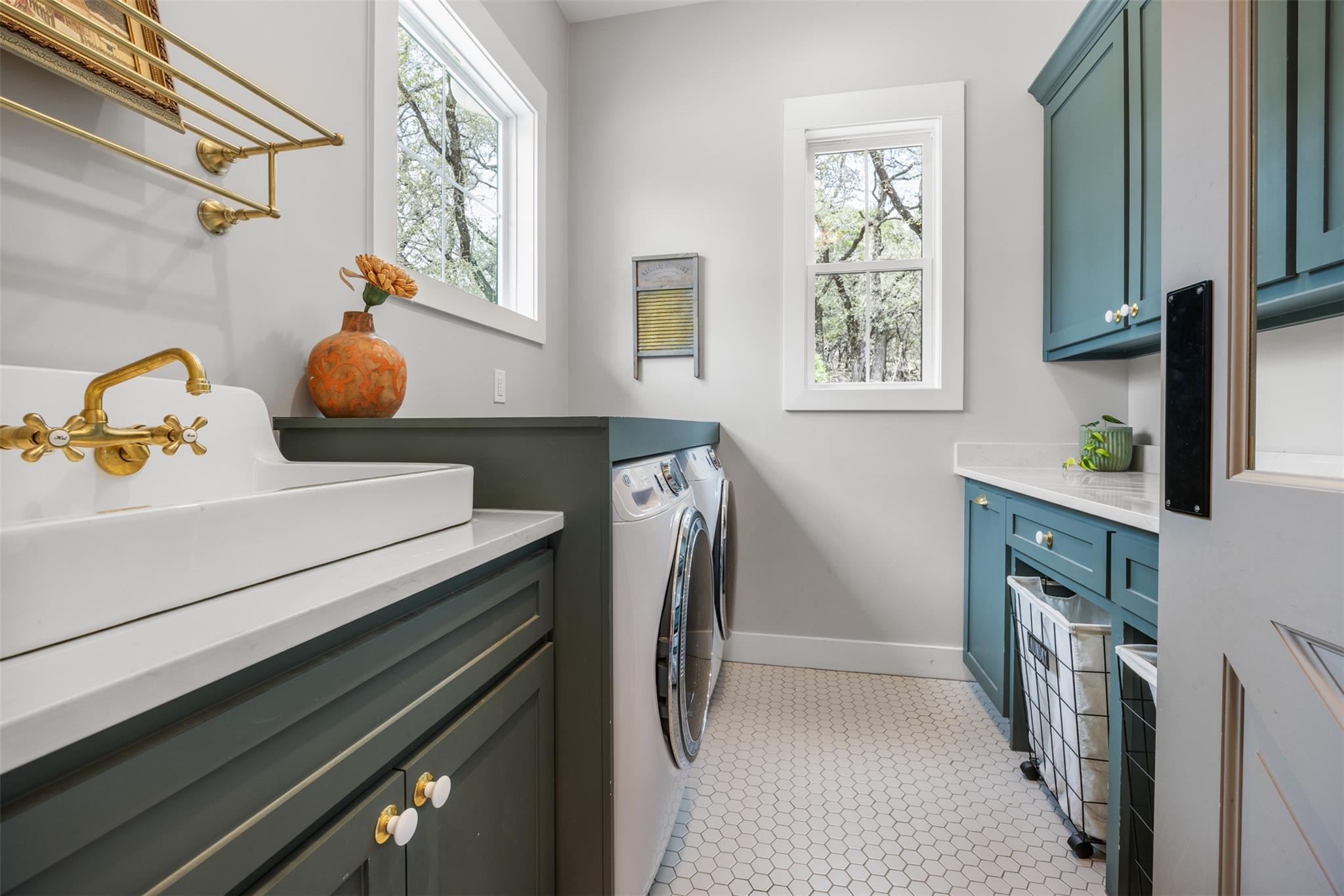 540 Casey Ln, Wimberley, TX 78676