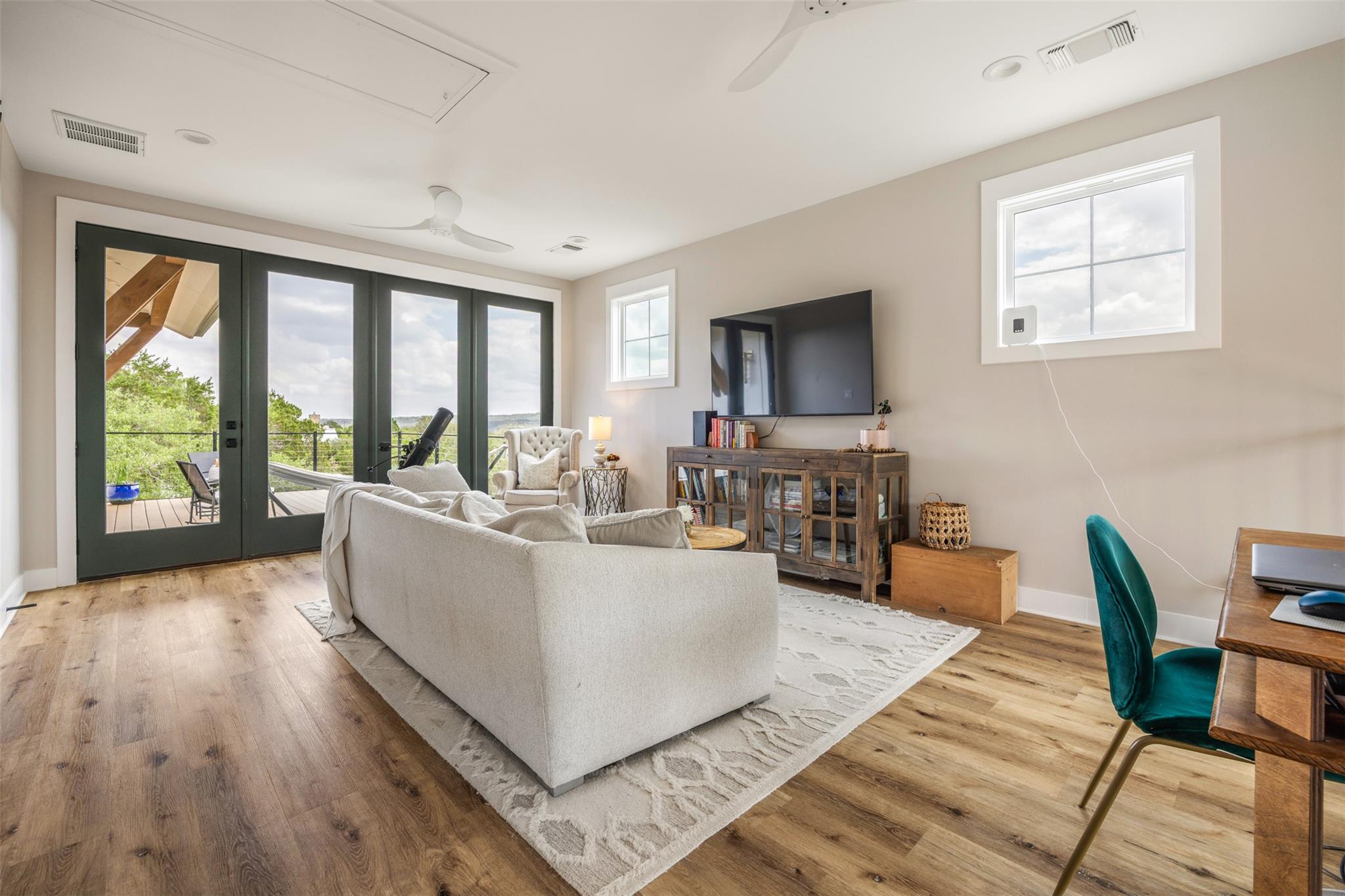 540 Casey Ln, Wimberley, TX 78676