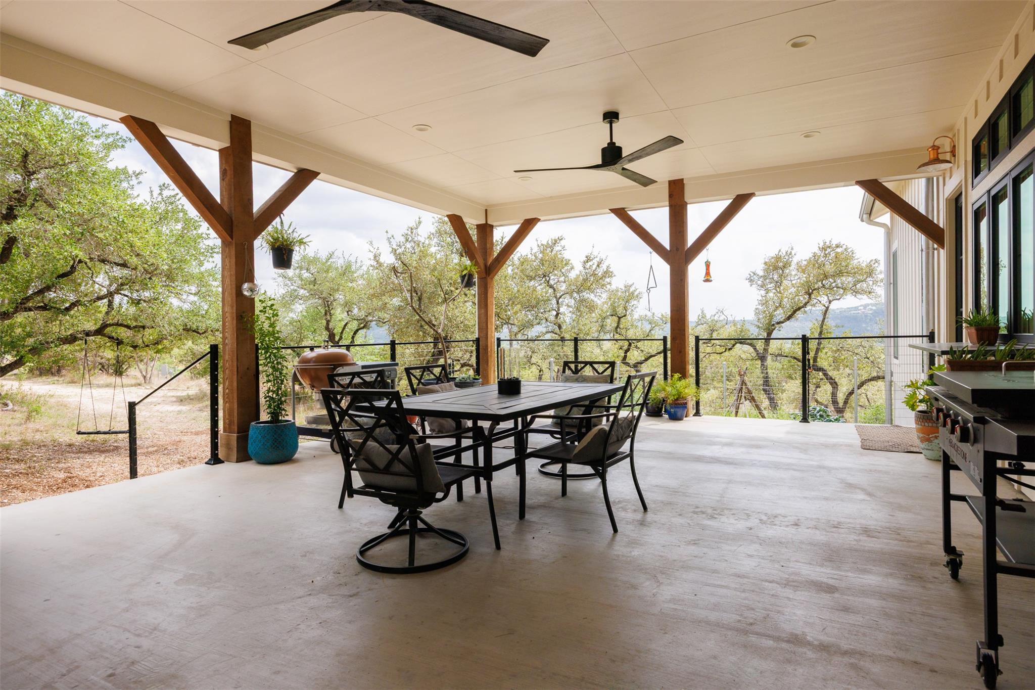 540 Casey Ln, Wimberley, TX 78676