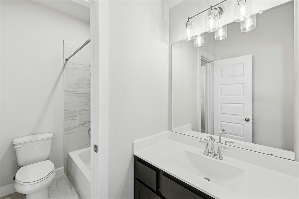 1612 Jay Wolf Dr, Georgetown, TX 78628