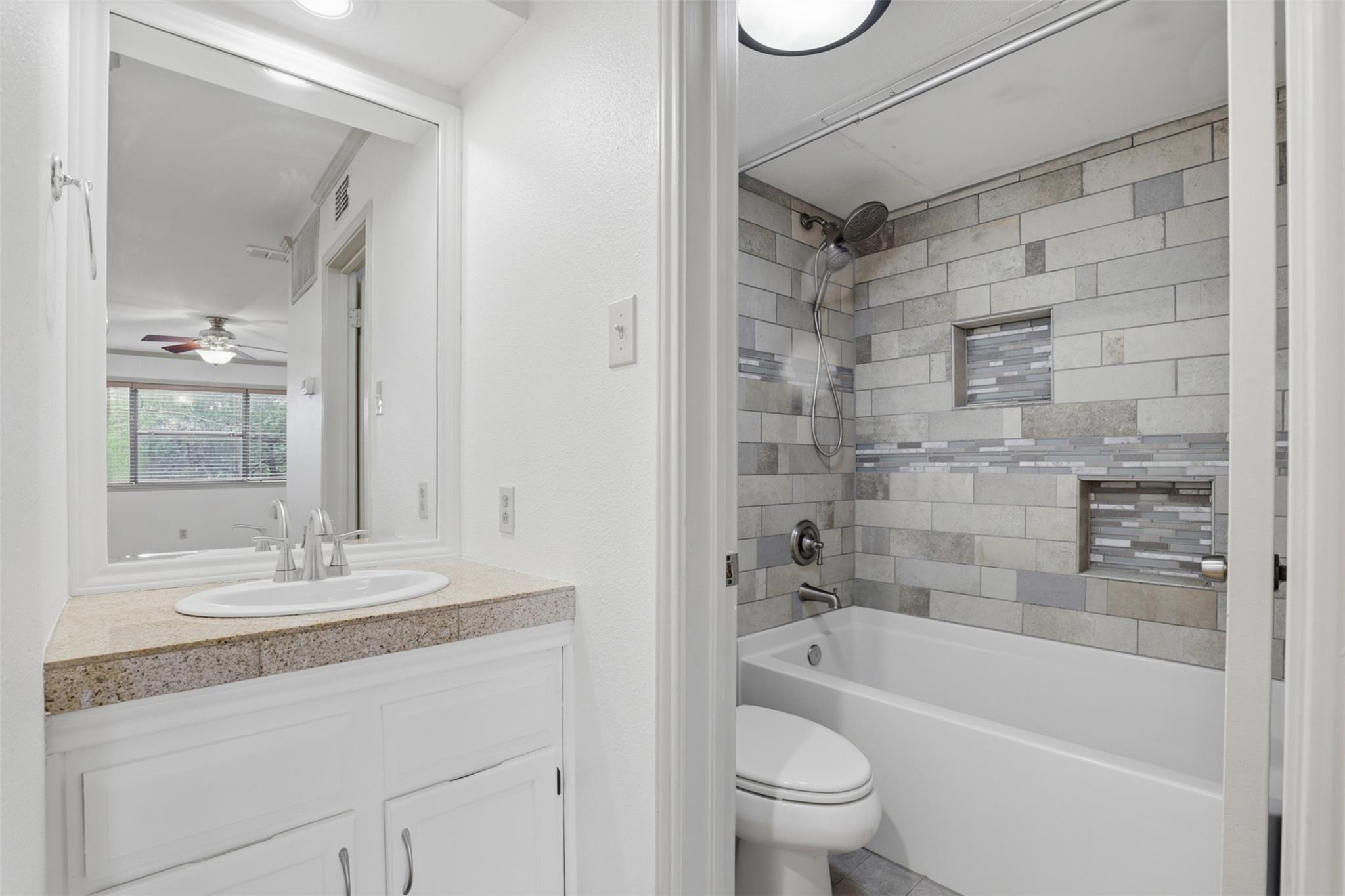 8888 Tallwood Dr # 2202, Austin, TX 78759