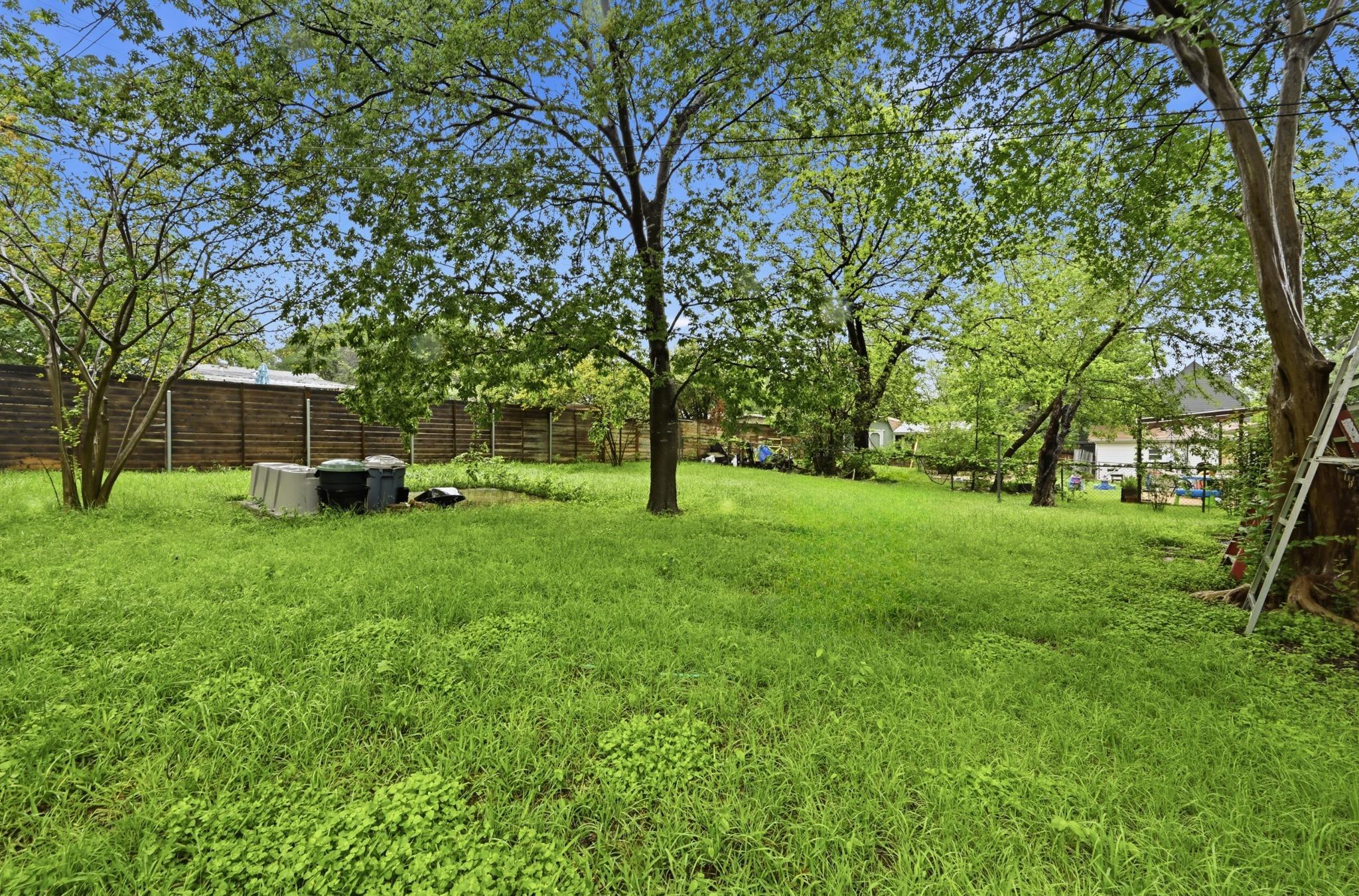 2702 Sherwood Ln, Austin, TX 78704