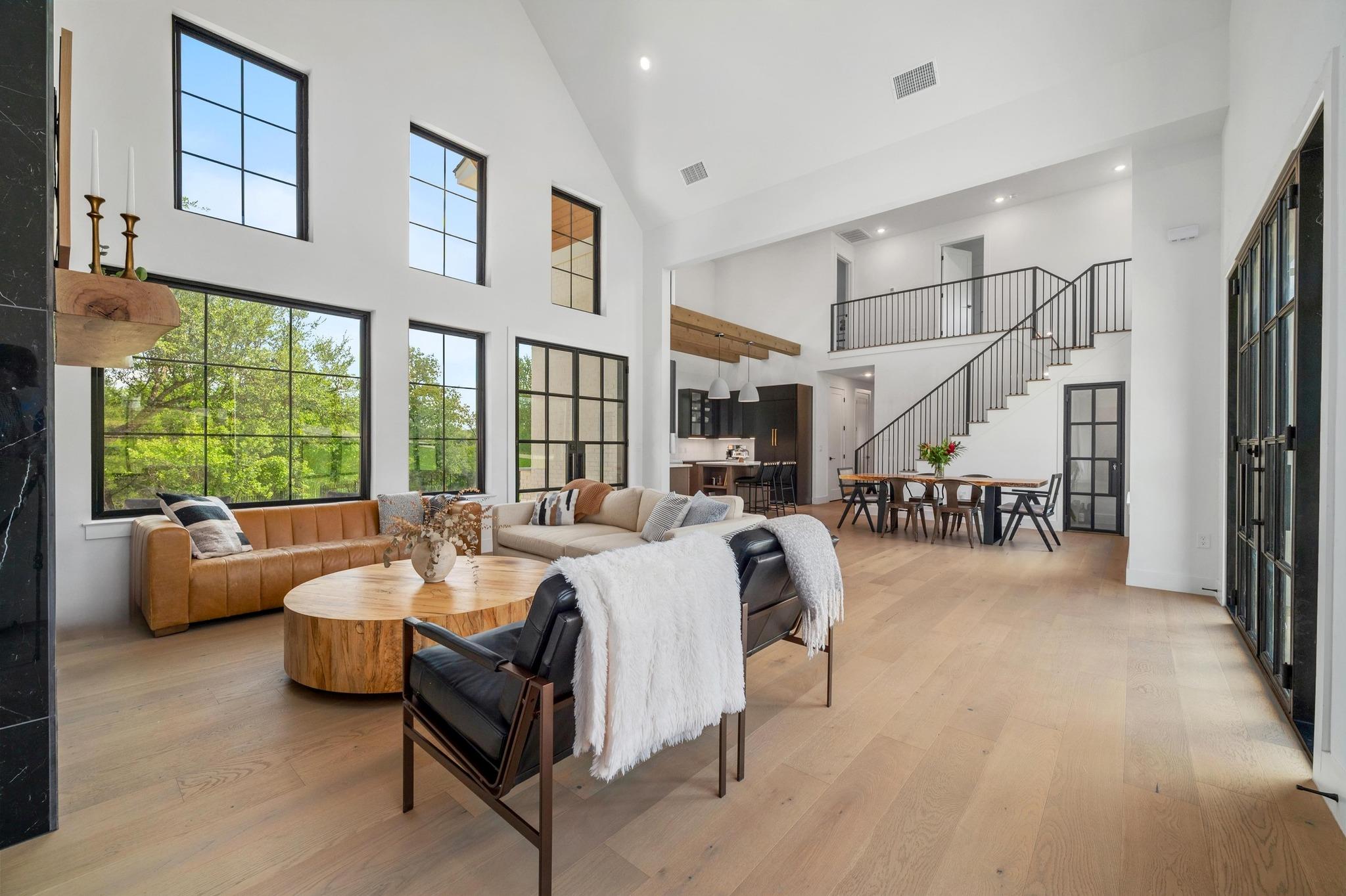 14302 Fallen Timber Dr, Austin, TX 78734