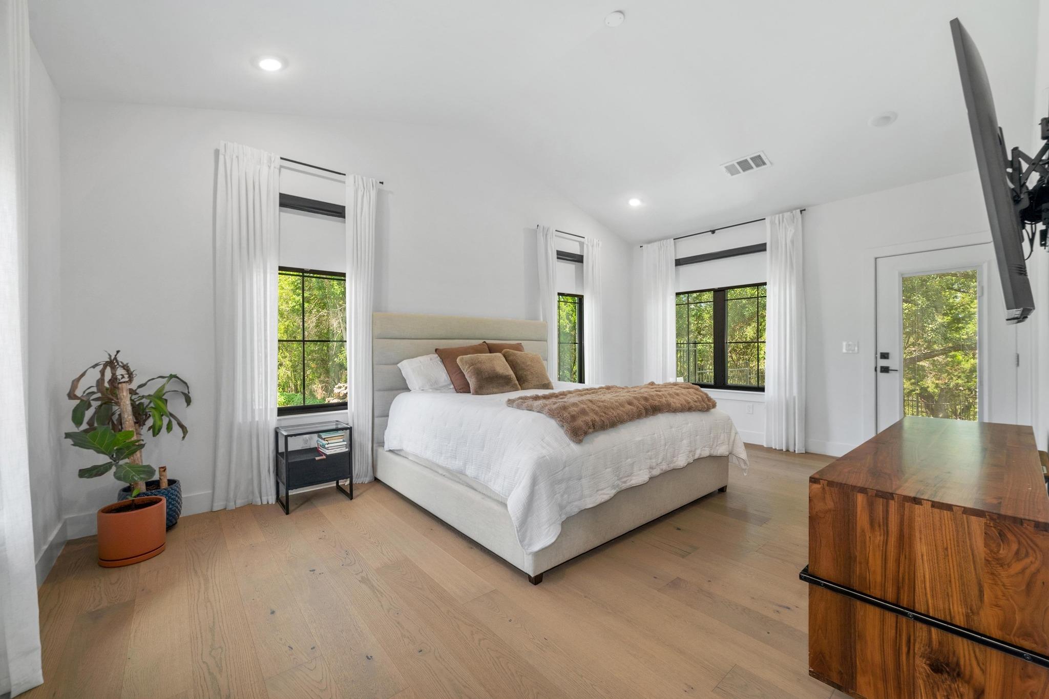 14302 Fallen Timber Dr, Austin, TX 78734