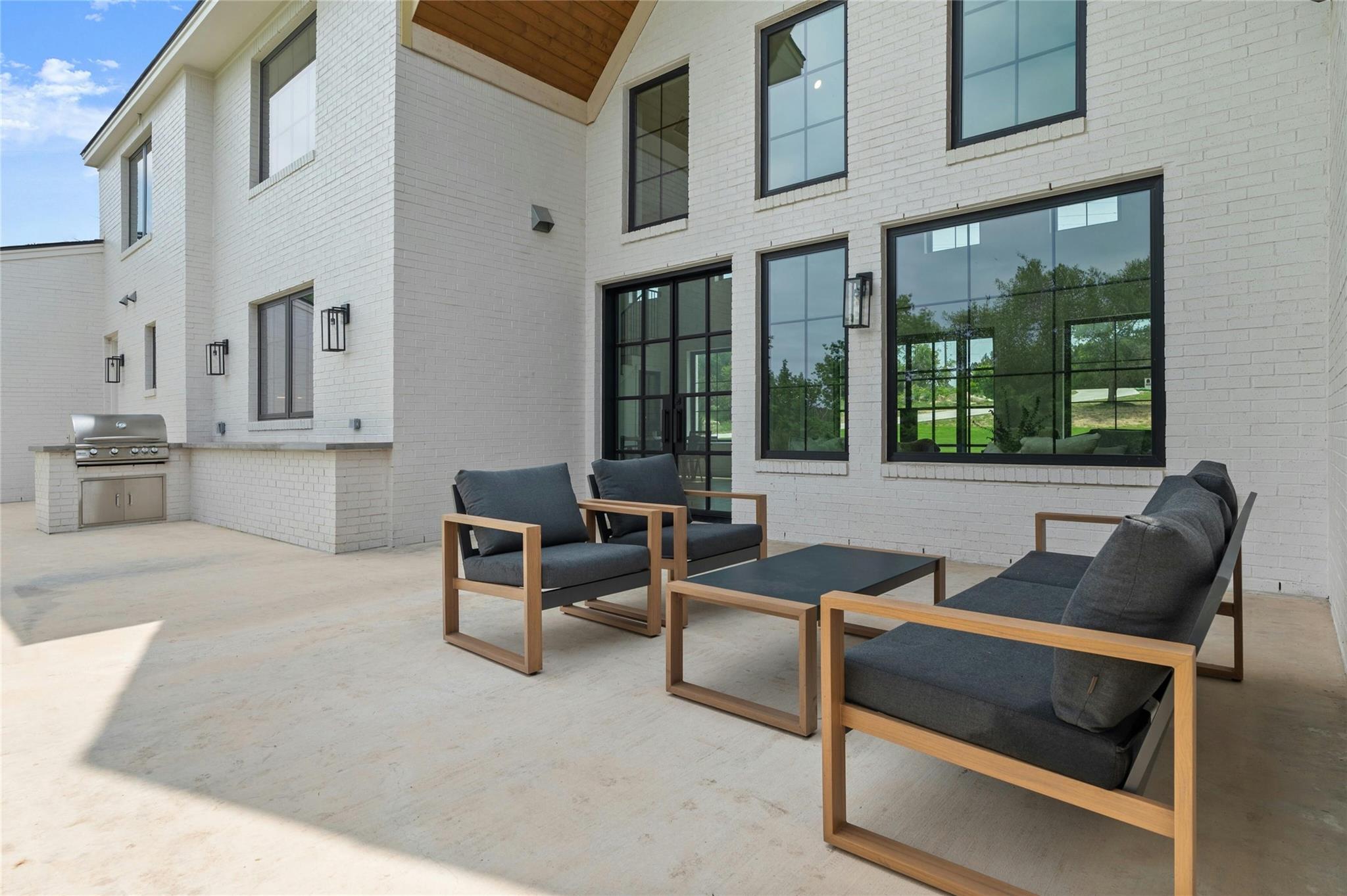 14302 Fallen Timber Dr, Austin, TX 78734