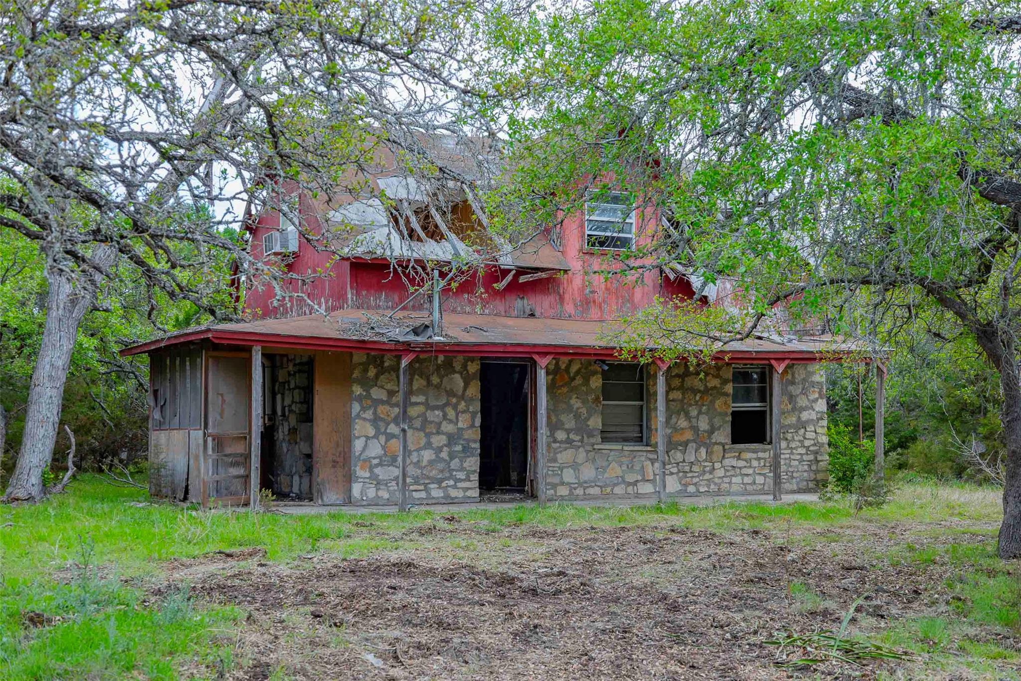 910 Abbey Rd, Liberty Hill, TX 78642