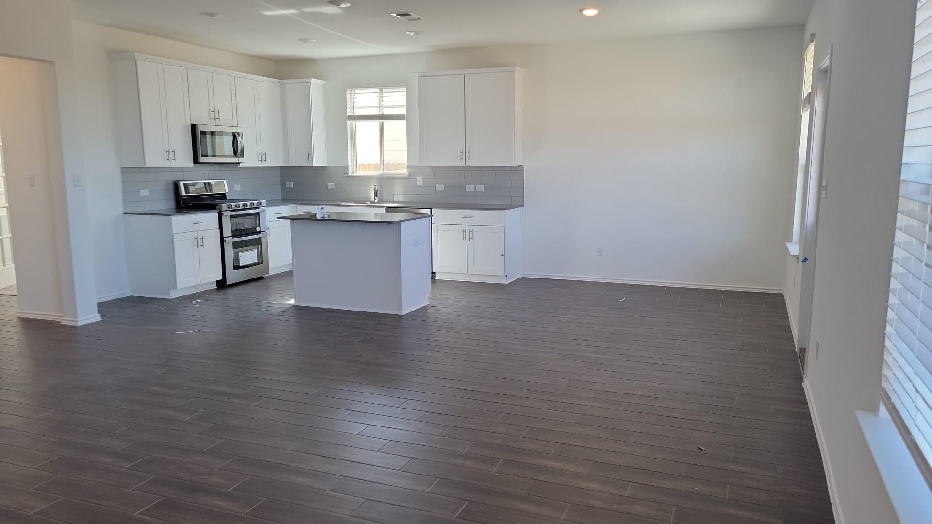 541 Pickrell Loop, Liberty Hill, TX 78642