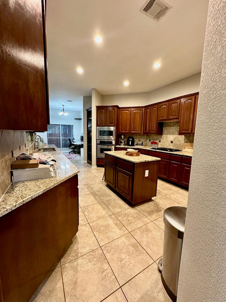 10024 Lisi Anne Dr, Austin, TX 78717