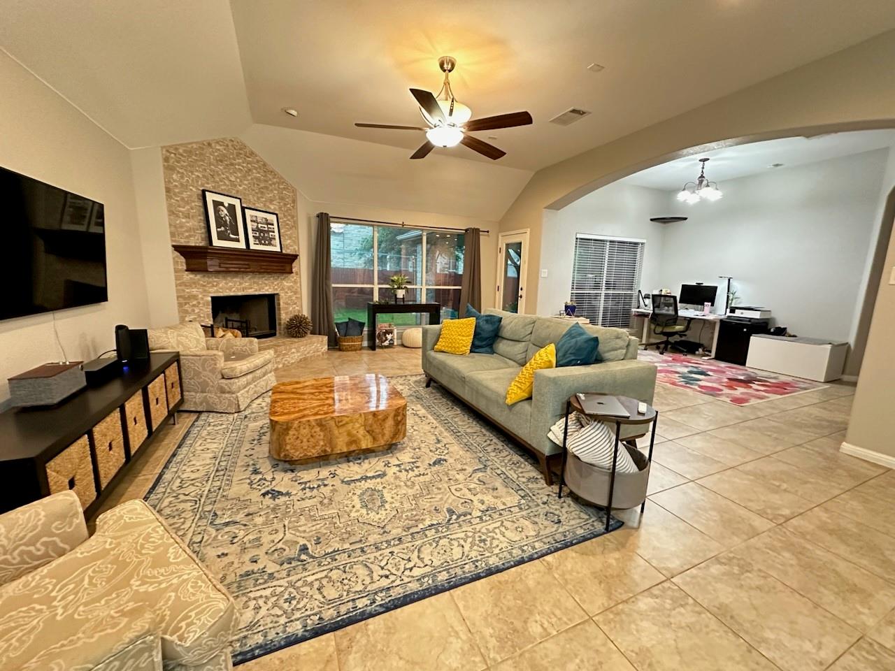 10024 Lisi Anne Dr, Austin, TX 78717