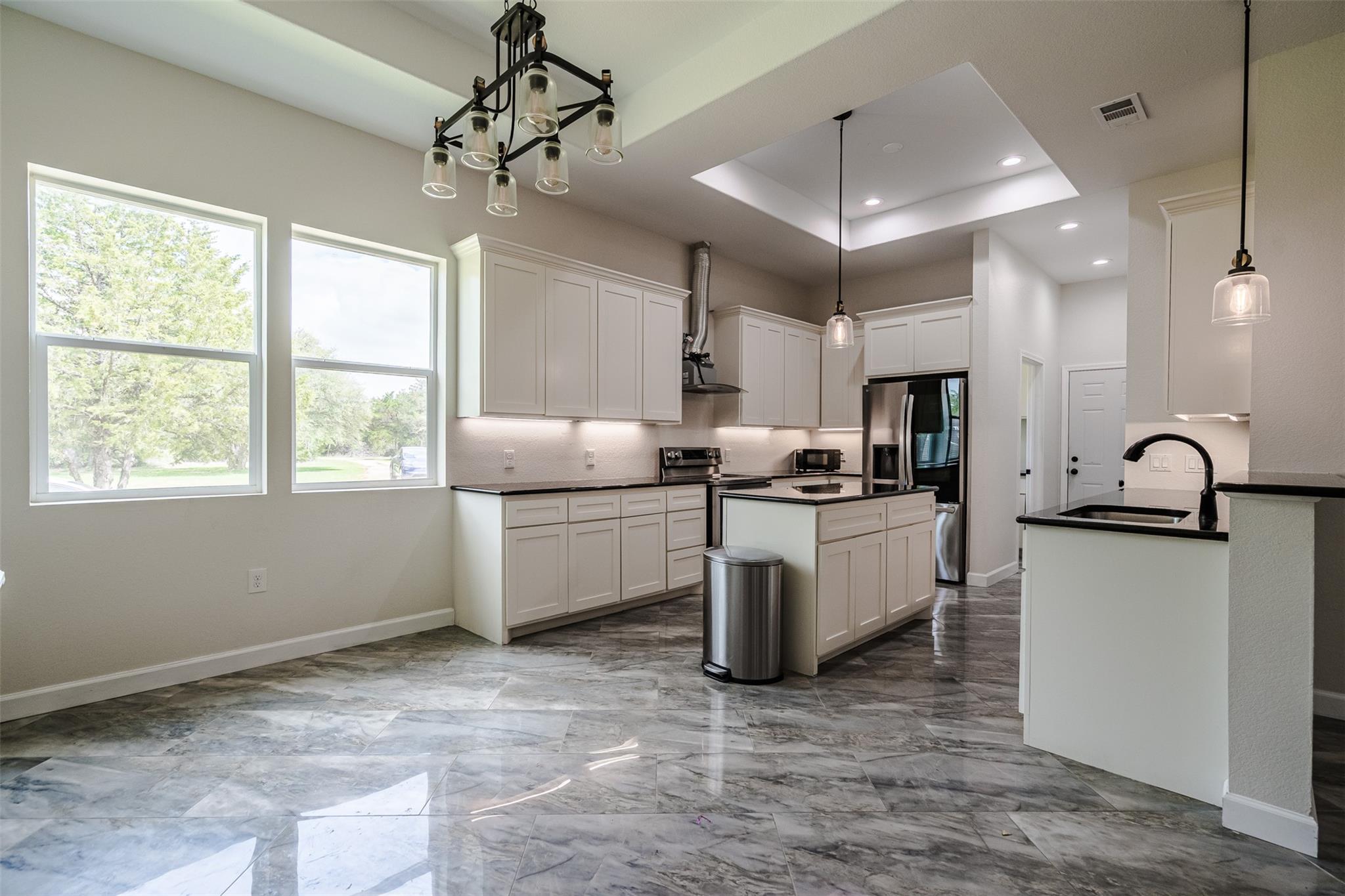 1354 OLD PIN OAK Rd, Paige, TX 78659