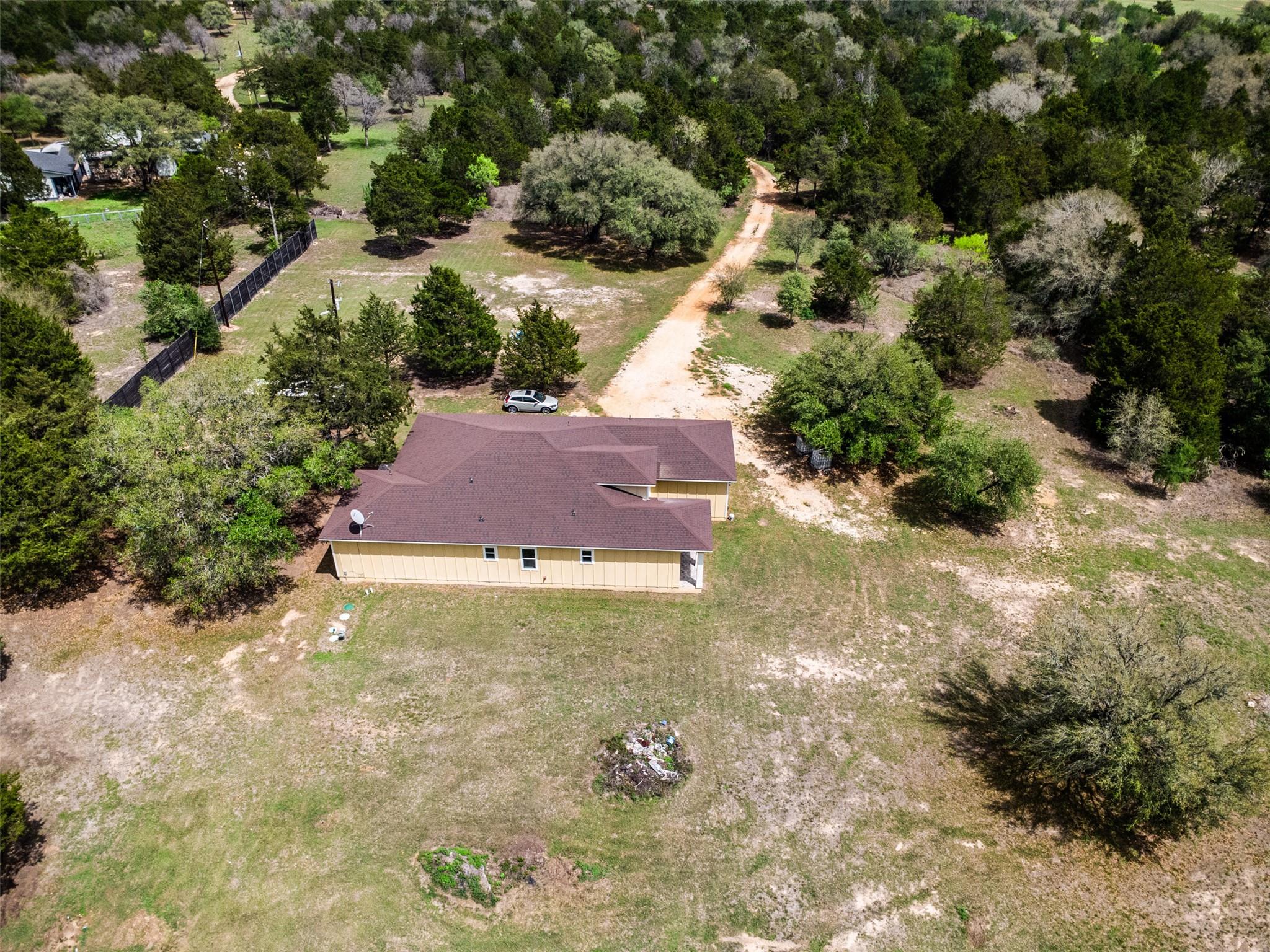 1354 OLD PIN OAK Rd, Paige, TX 78659