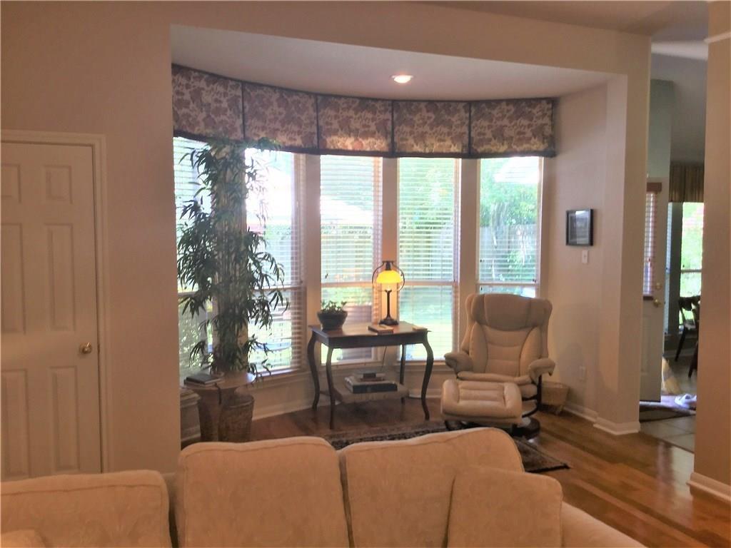 6101 Mesa Grande Dr, Austin, TX 78749