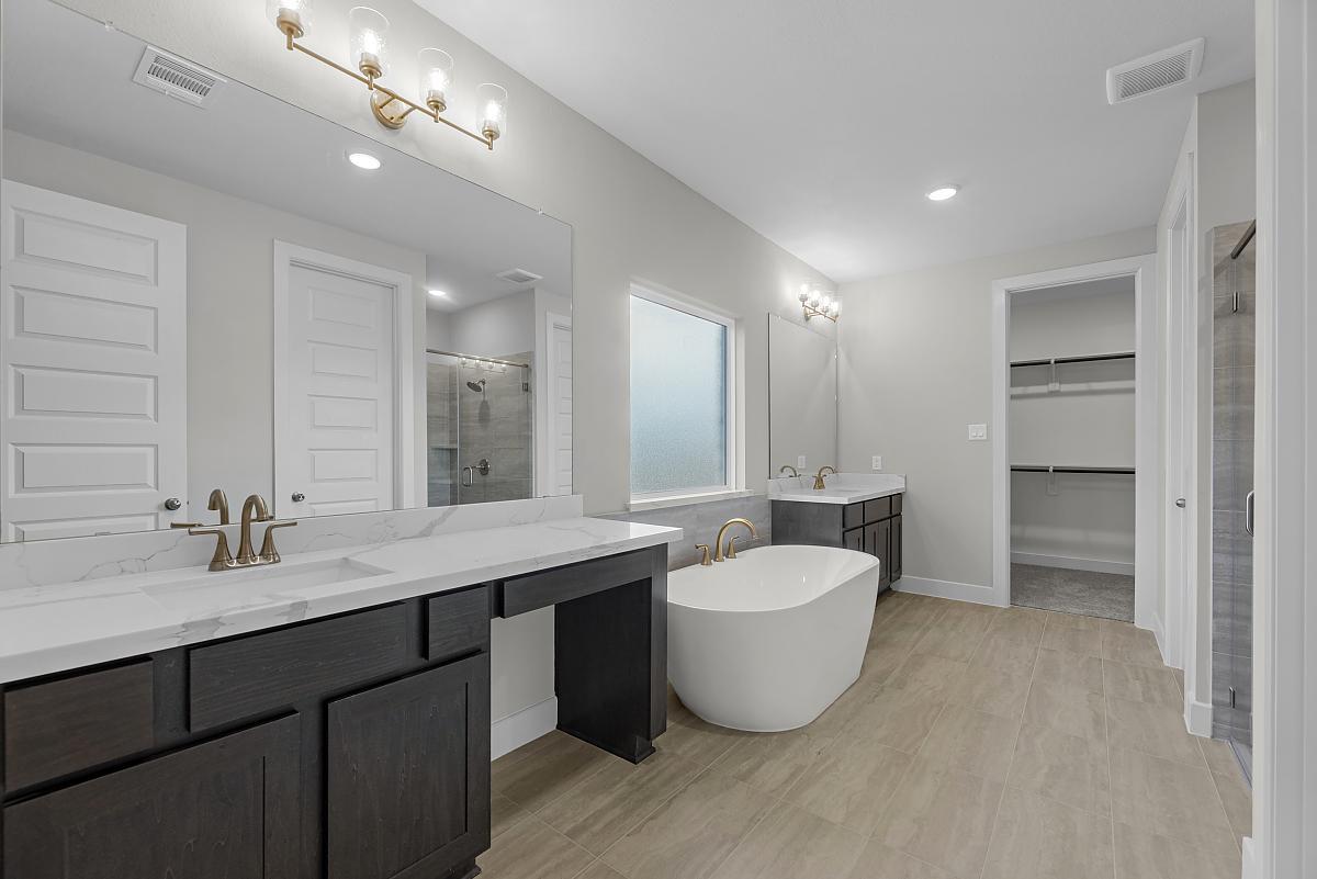 700 High Summit Dr, Georgetown, TX 78628