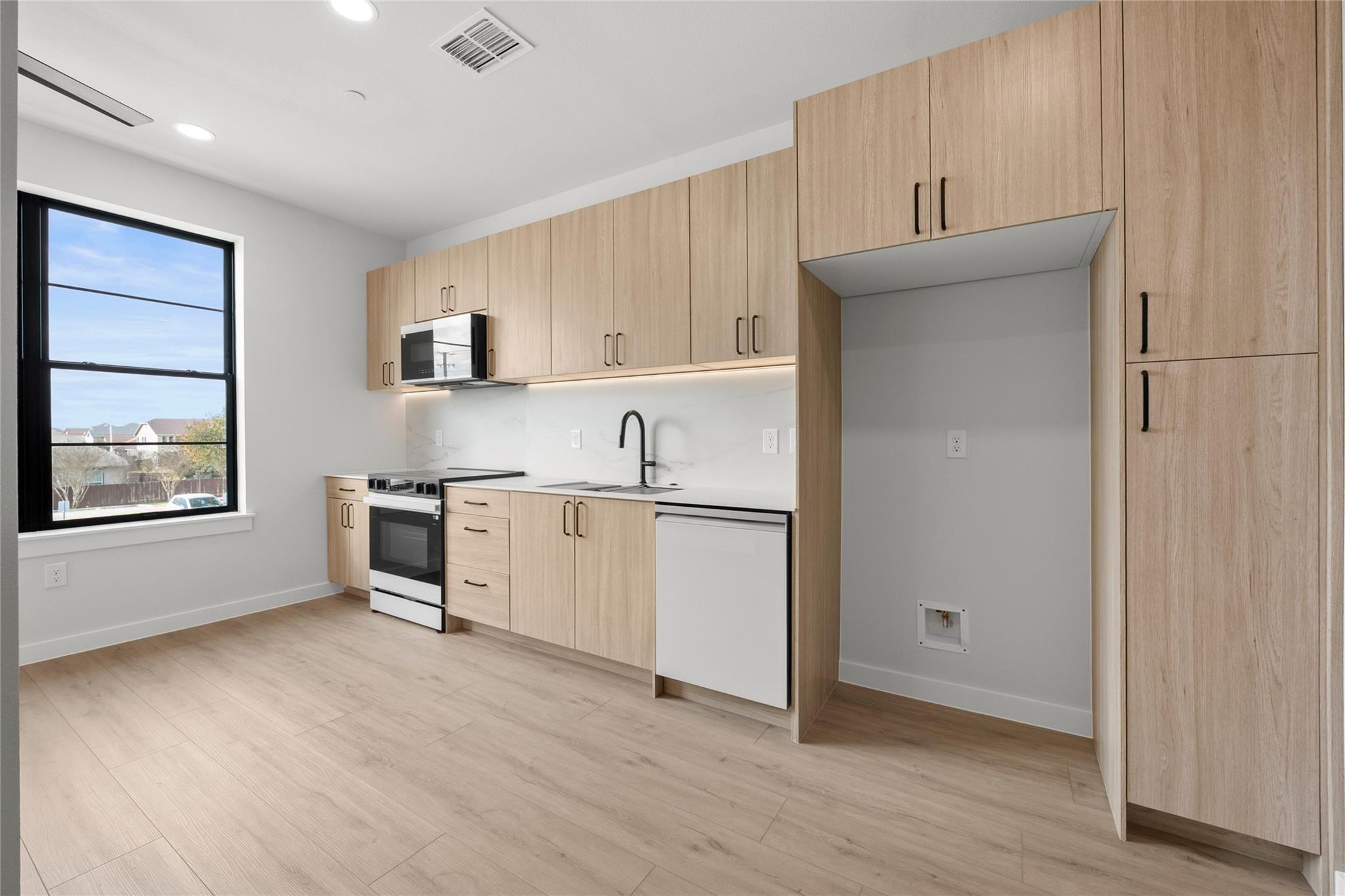 634 Central Pkwy # 1212, New Braunfels, TX 78130