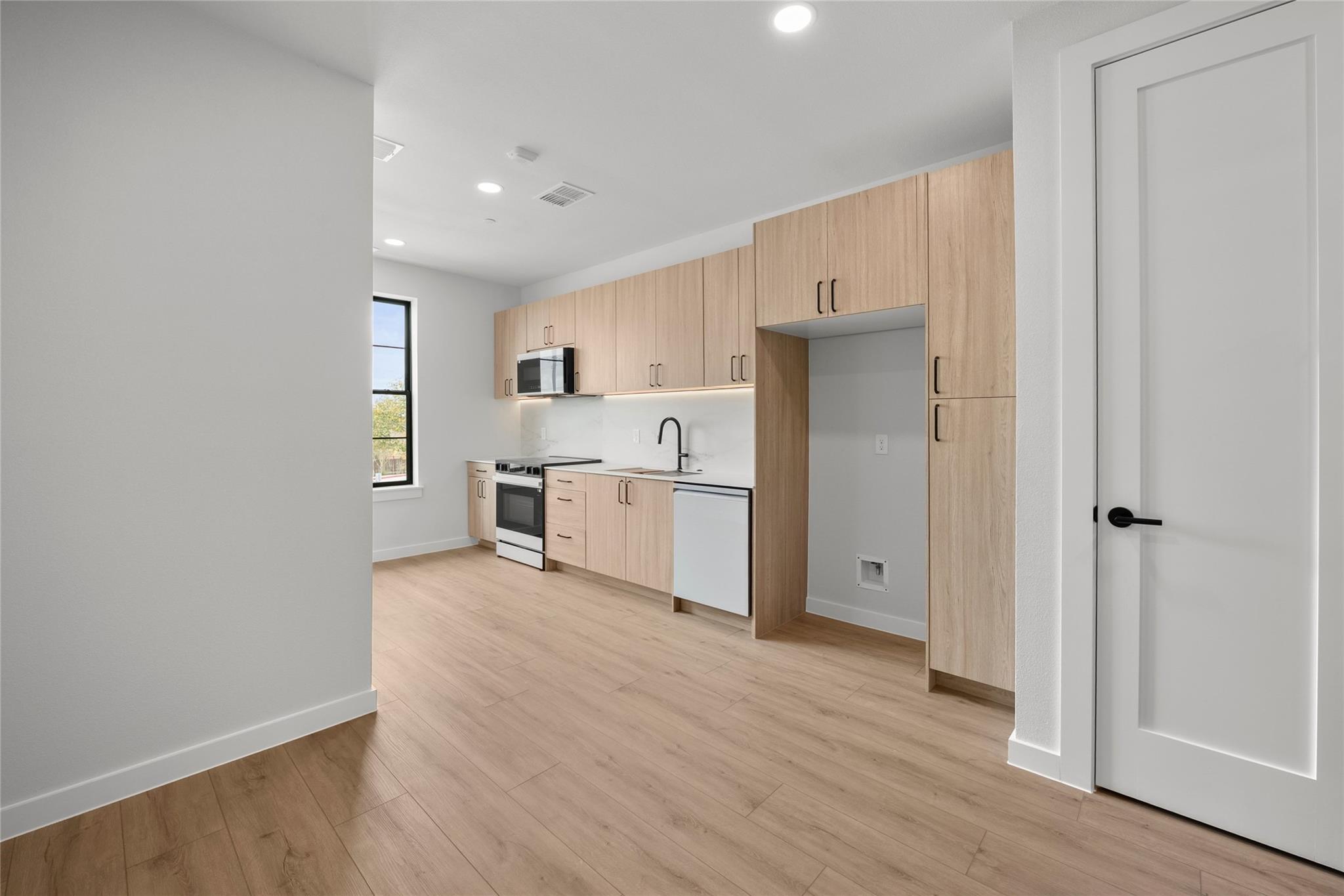 634 Central Pkwy # 1212, New Braunfels, TX 78130