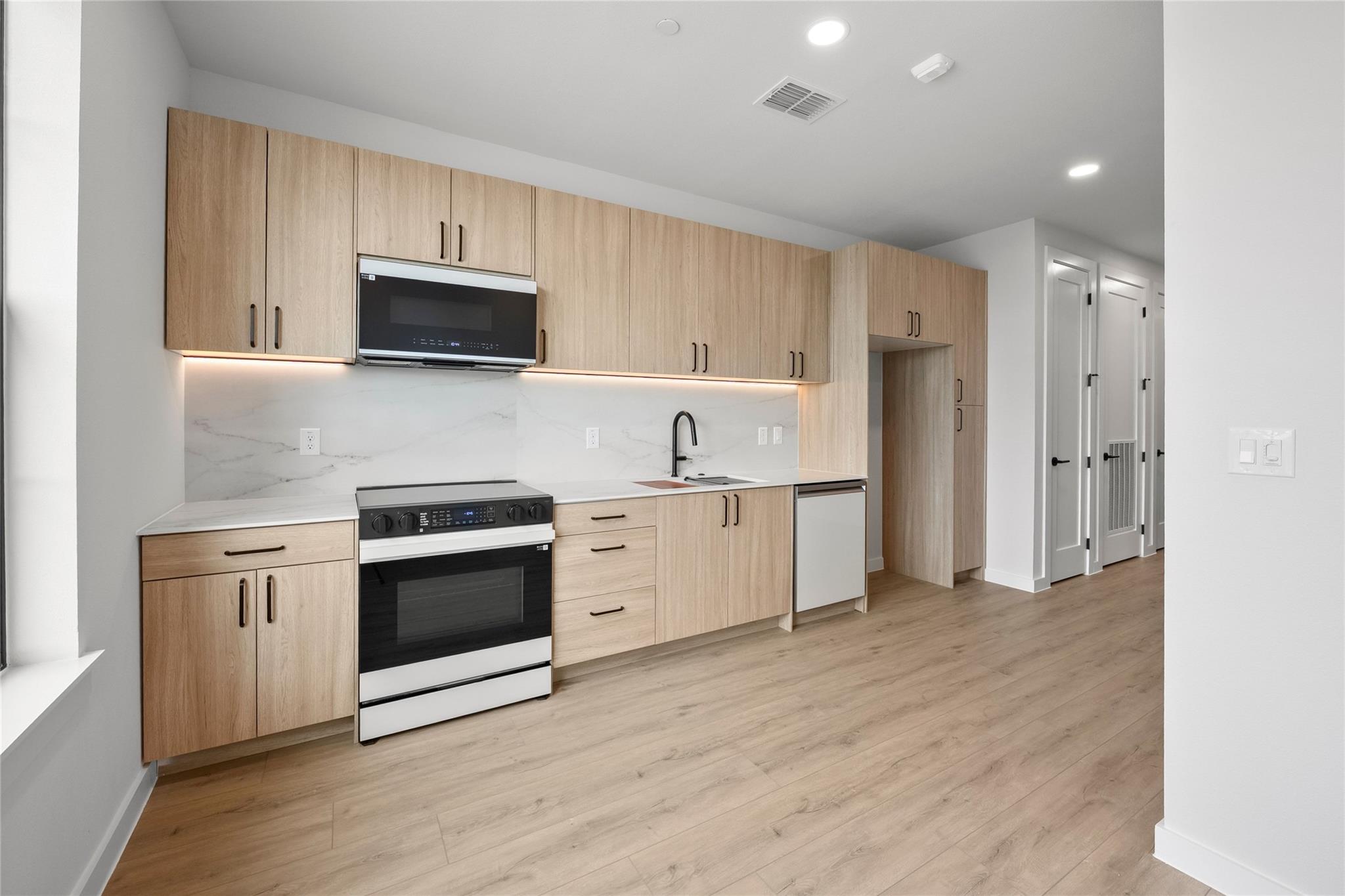 634 Central Pkwy # 1212, New Braunfels, TX 78130