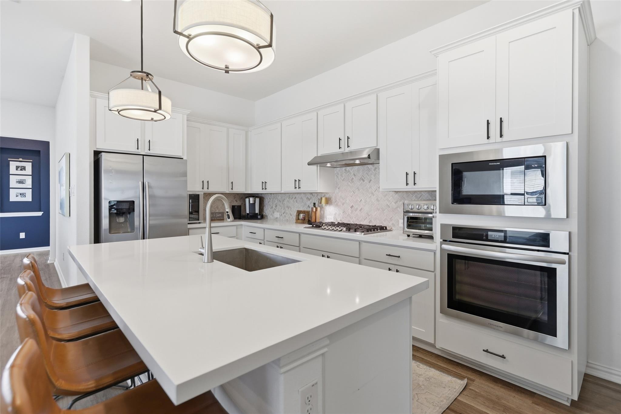 544 Cherrystone Loop, Buda, TX 78610