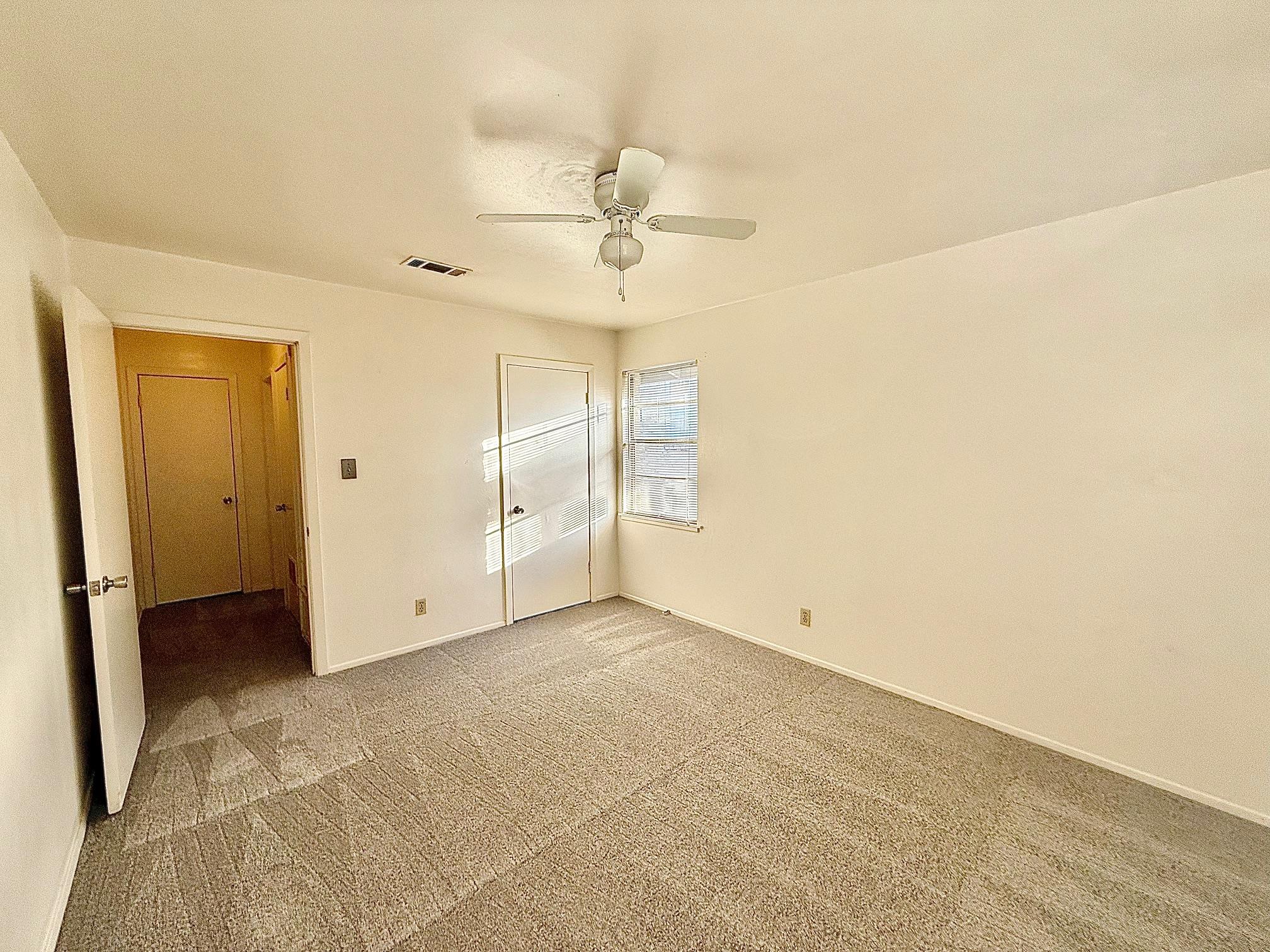 2411 S 5th St # 4, Austin, TX 78704