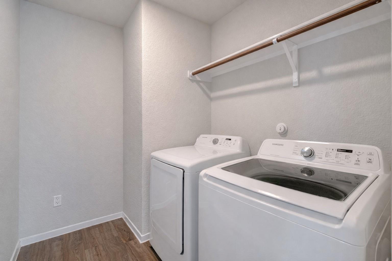 2710 Paragon Fox Dr, Pflugerville, TX 78660