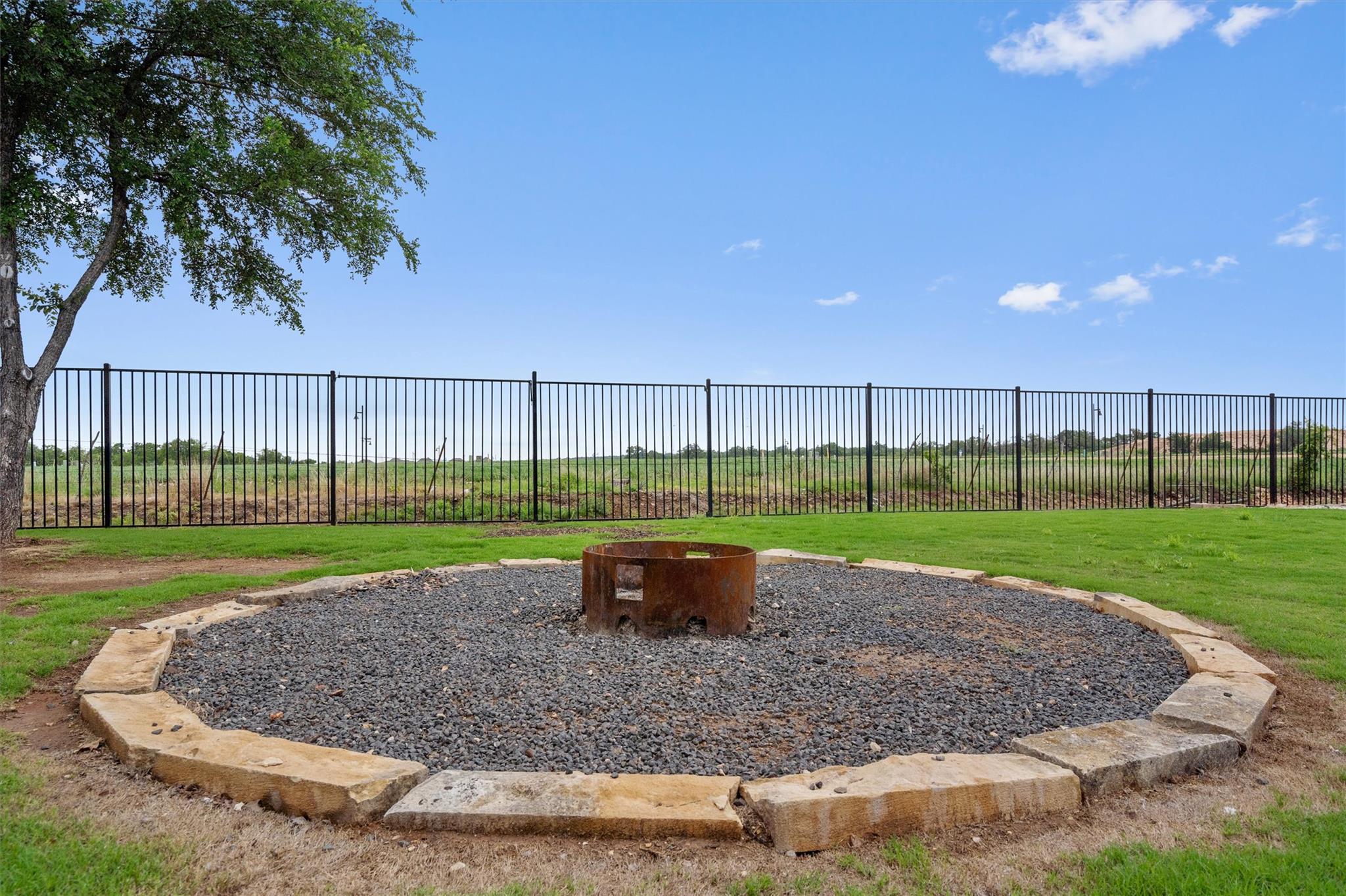 64 Bent Trail Ln, Georgetown, TX 78628