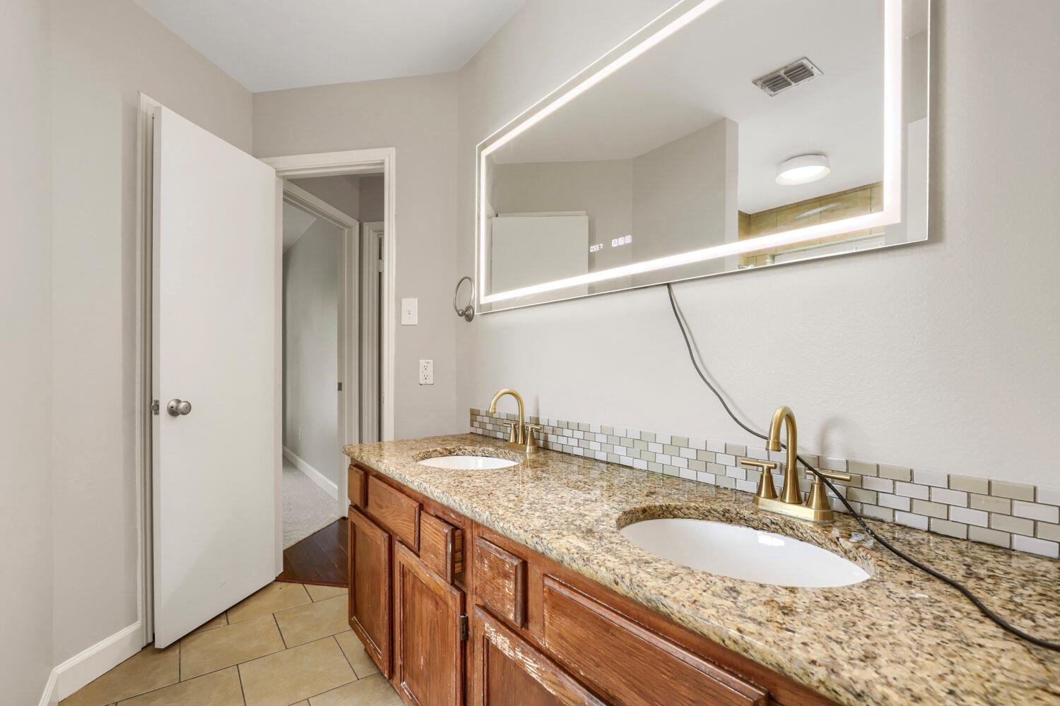 409 Kathleen Ln, Leander, TX 78641