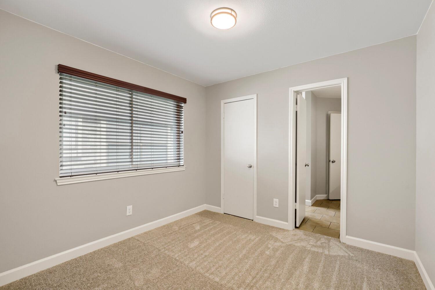 409 Kathleen Ln, Leander, TX 78641